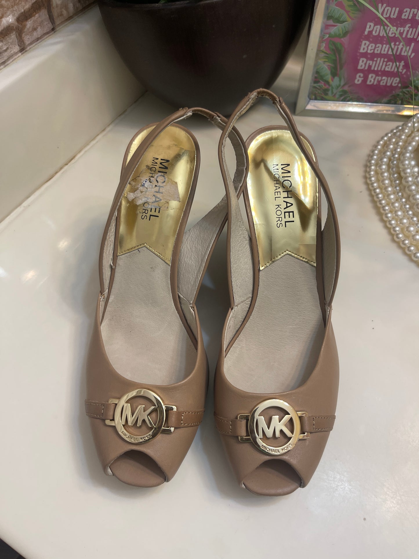 Michael Kors Tan Wedges Women sz 8