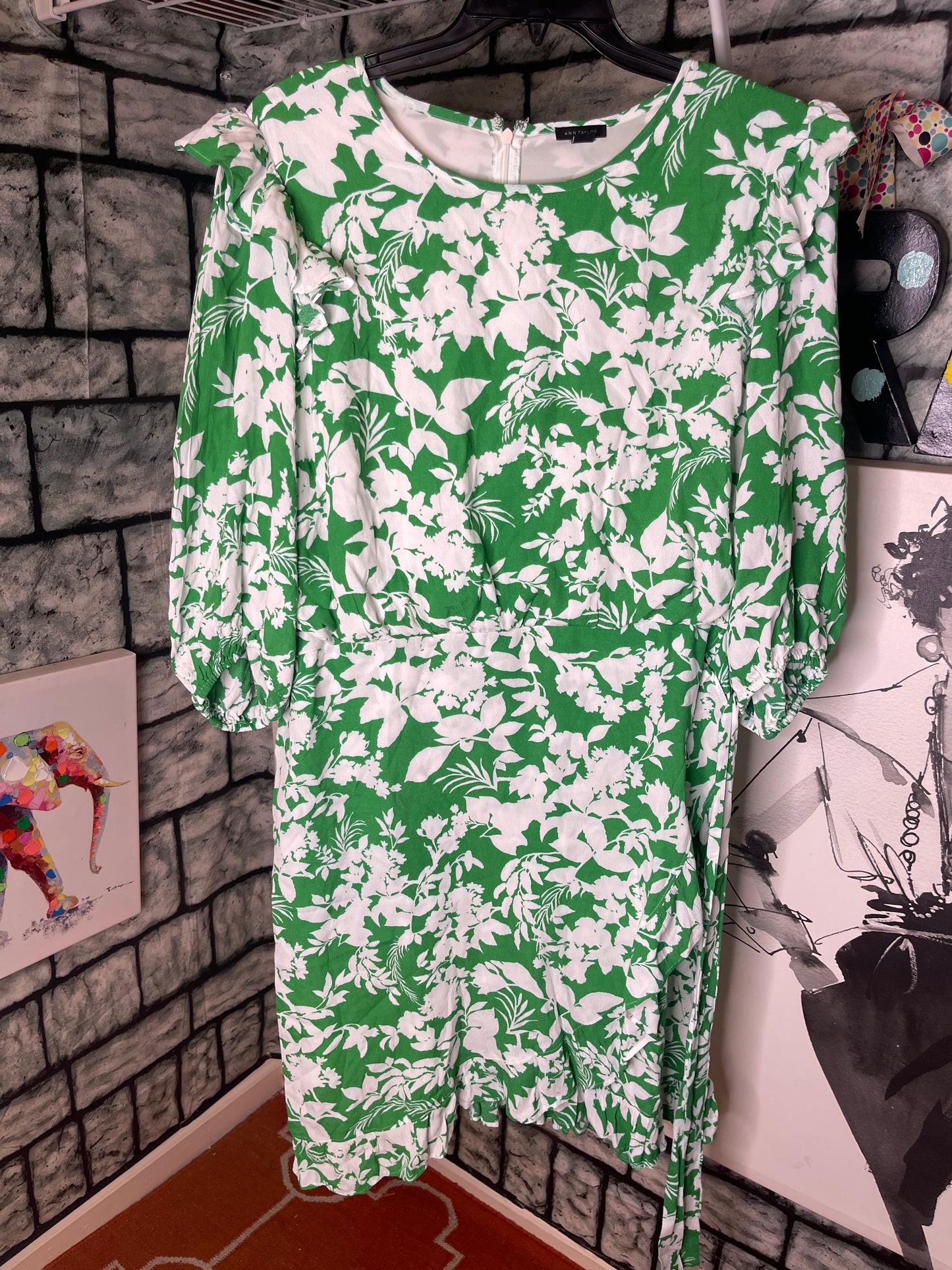 Ann Taylor Green White Floral Dress Women sz 18