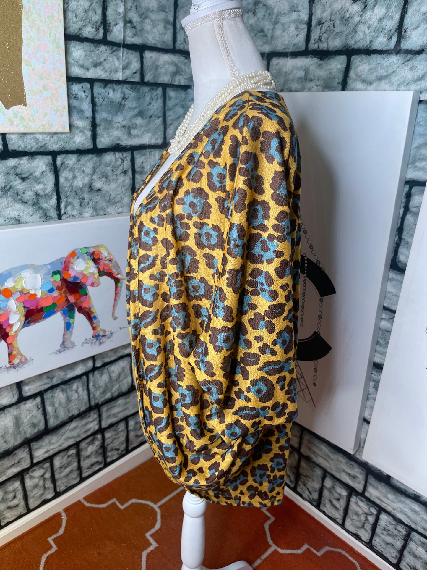 Umgee Yellow Tan Blue Animal Print Sweater Cover Women sz Small