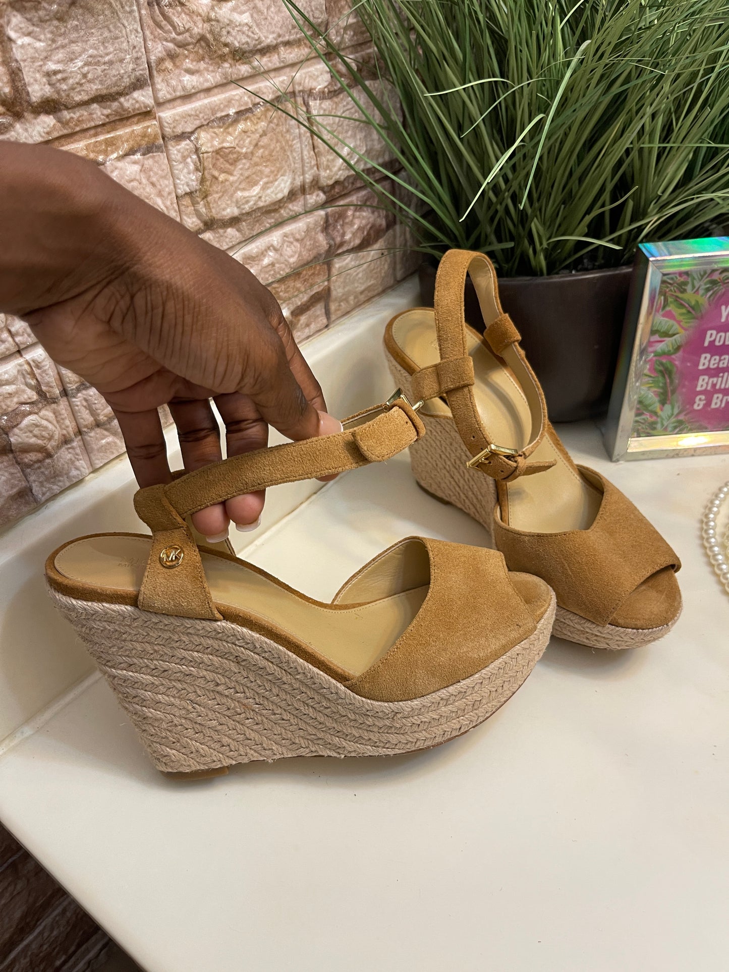 Michael Kors Tan Wedges Women sz 8