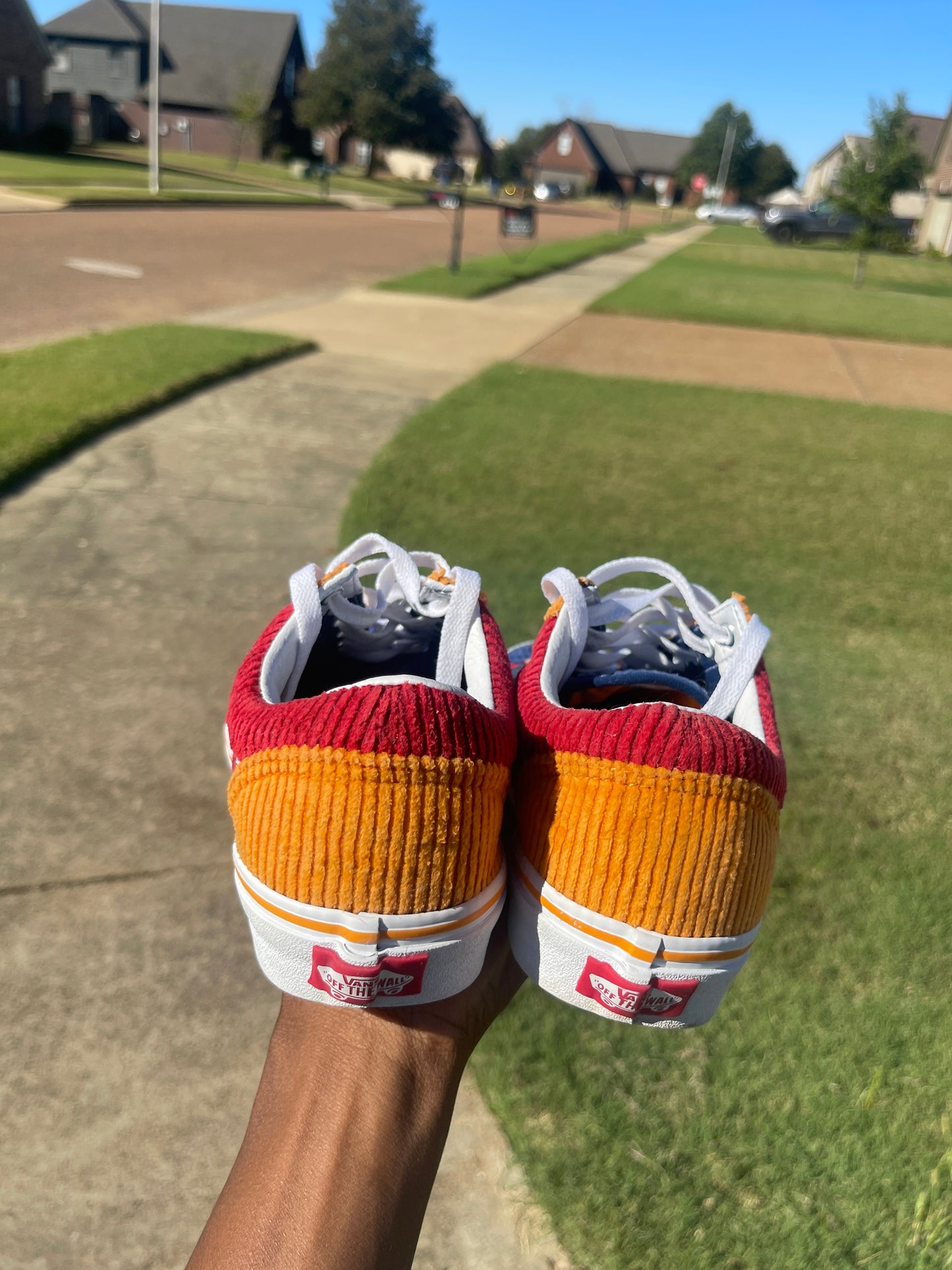Vans Red Blue Yellow Men sz 7 Women sz 8.5