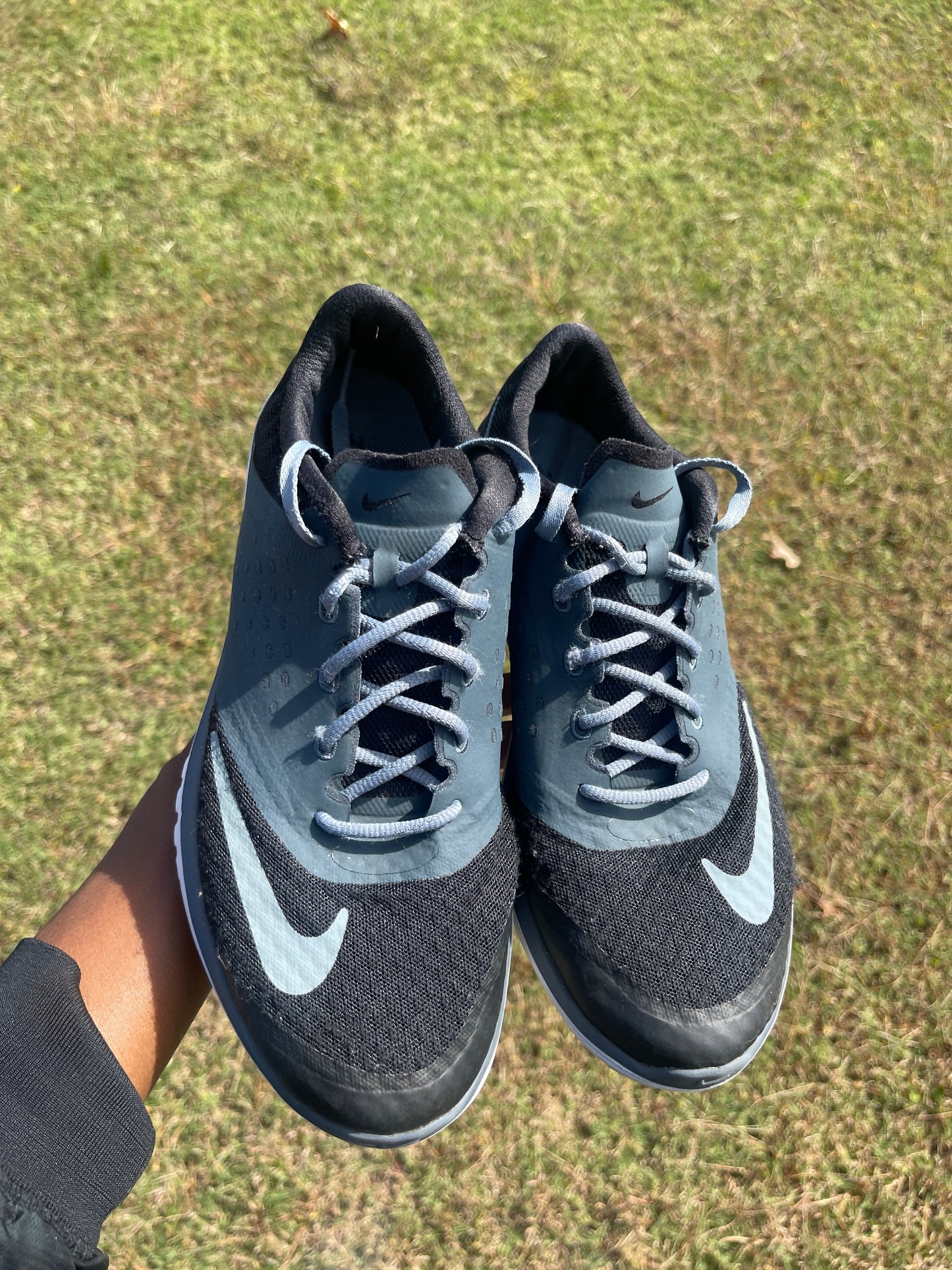 Nike gray black women sz 8.5