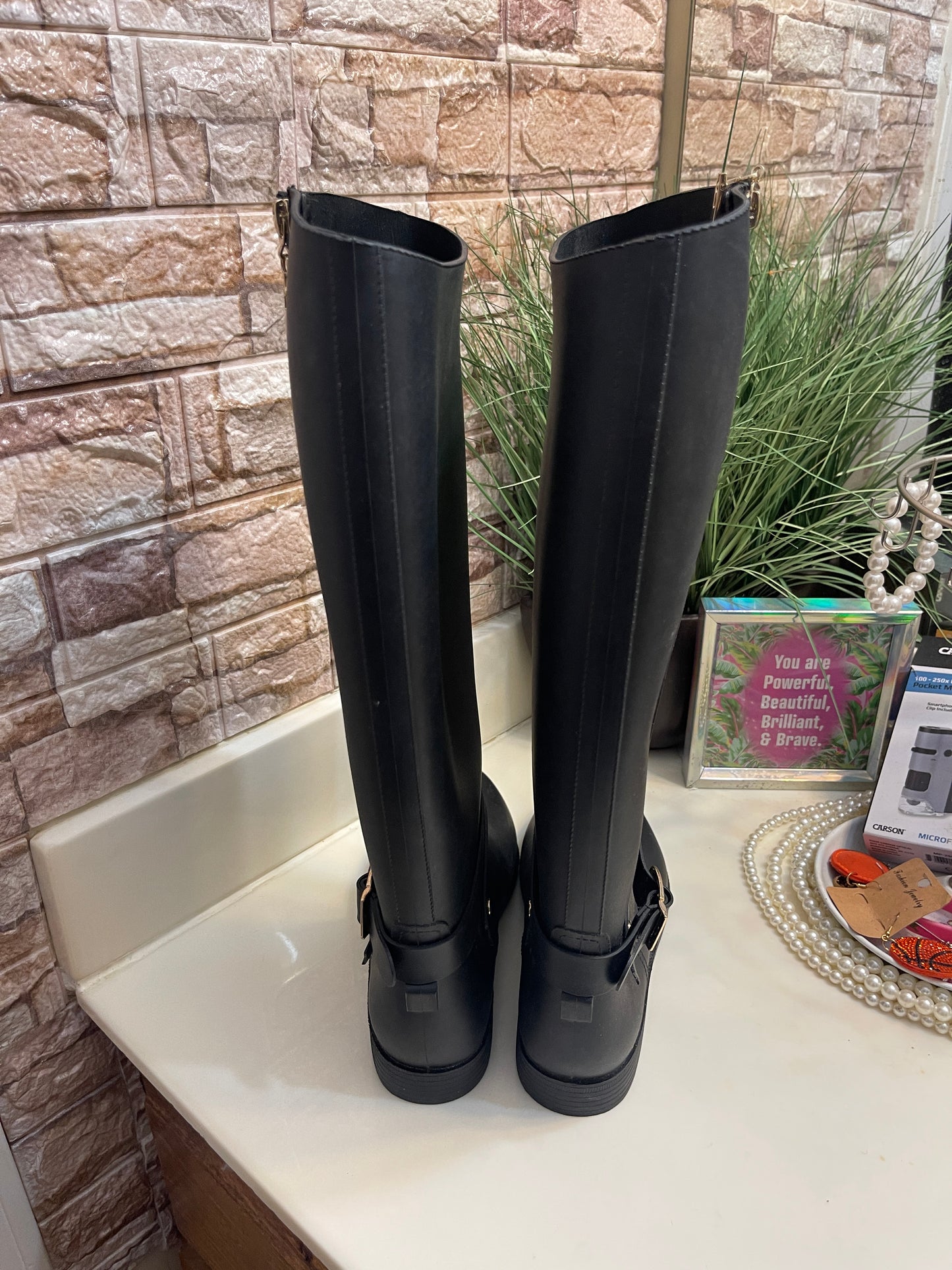 Black Rainboots Women sz 9