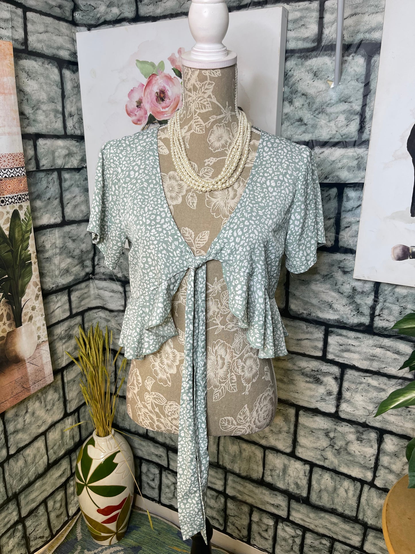 Shein Green Floral Blouse Women sz Medium