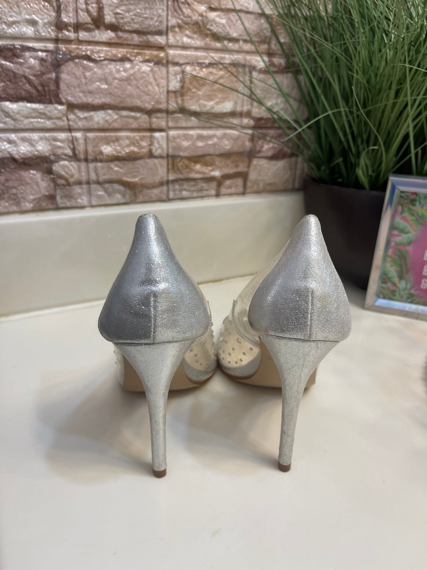 Jessica Simpson Clear Silver Heels Women sz 7.5