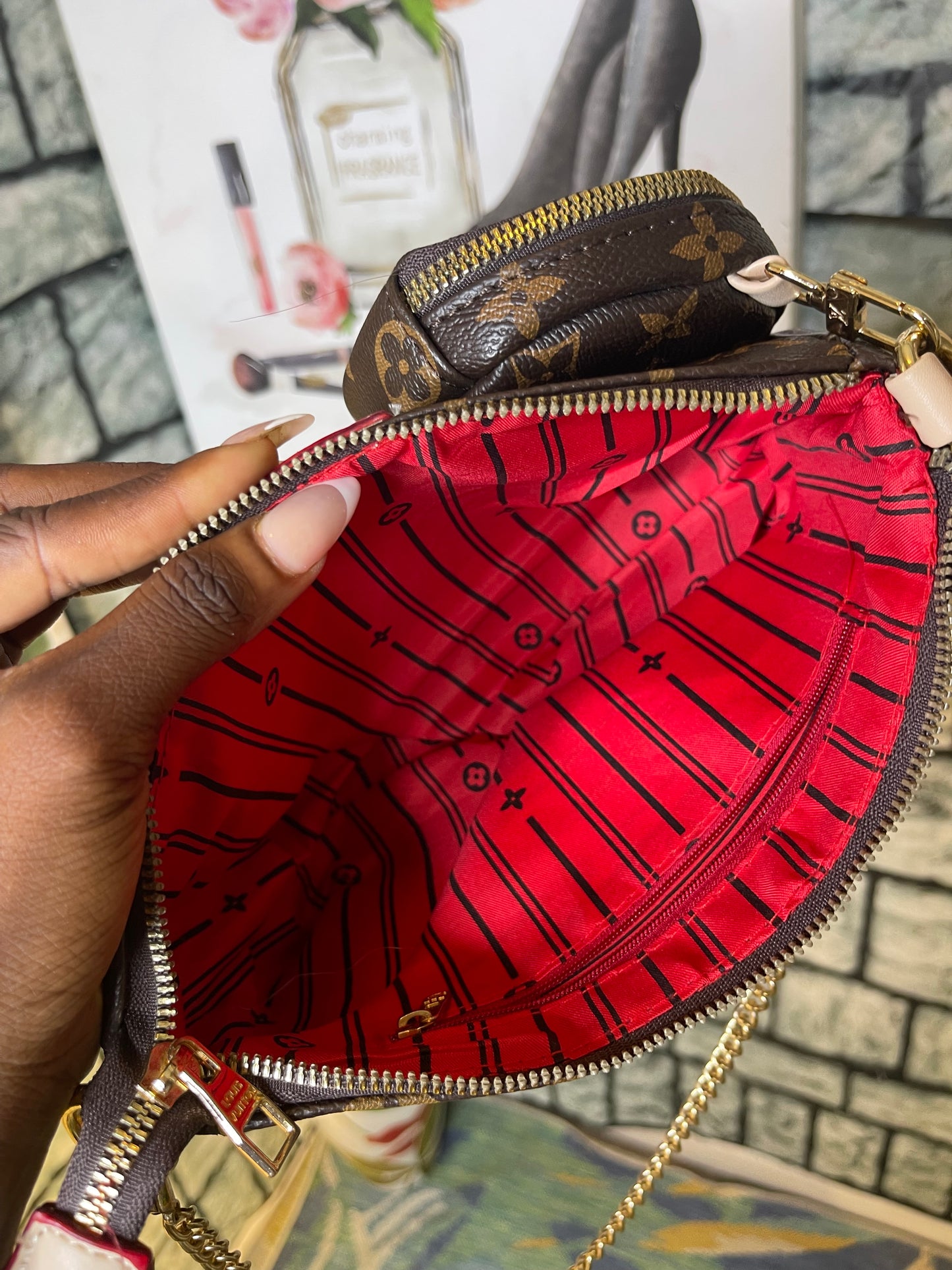 NEW Brown bag LV