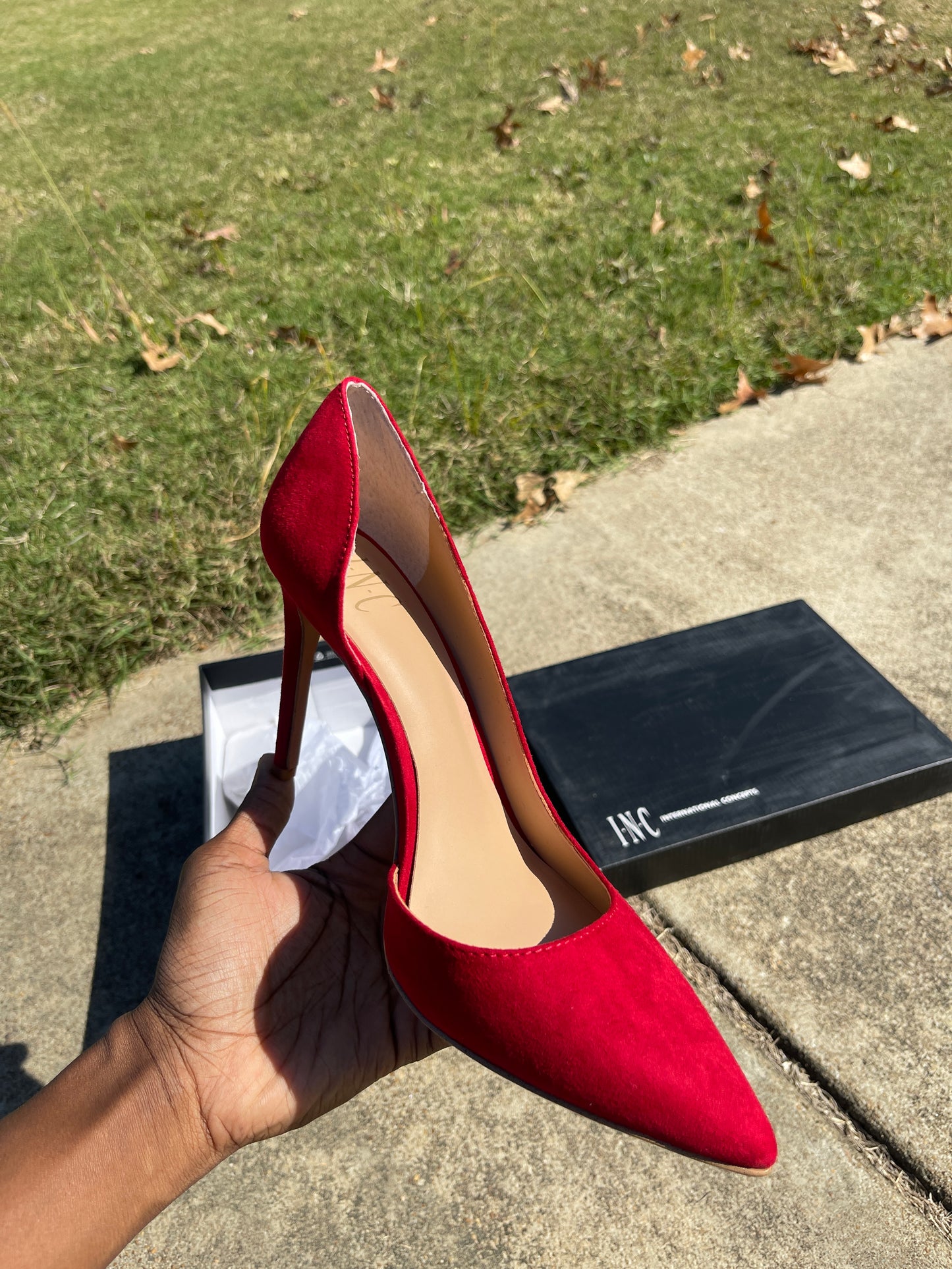 NEW Inc red heels women sz 8