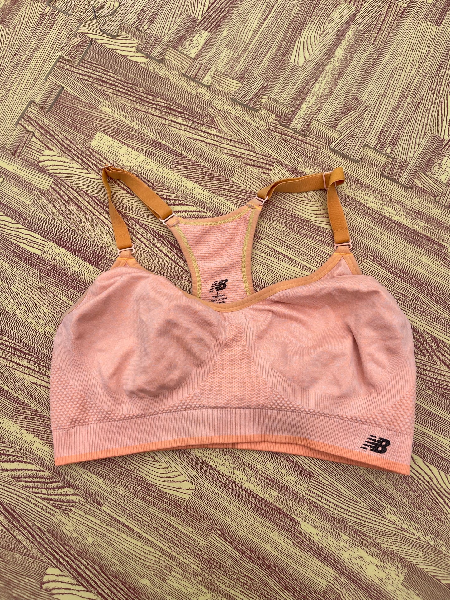 New Balance Orange Sports Bra Women sz Large
