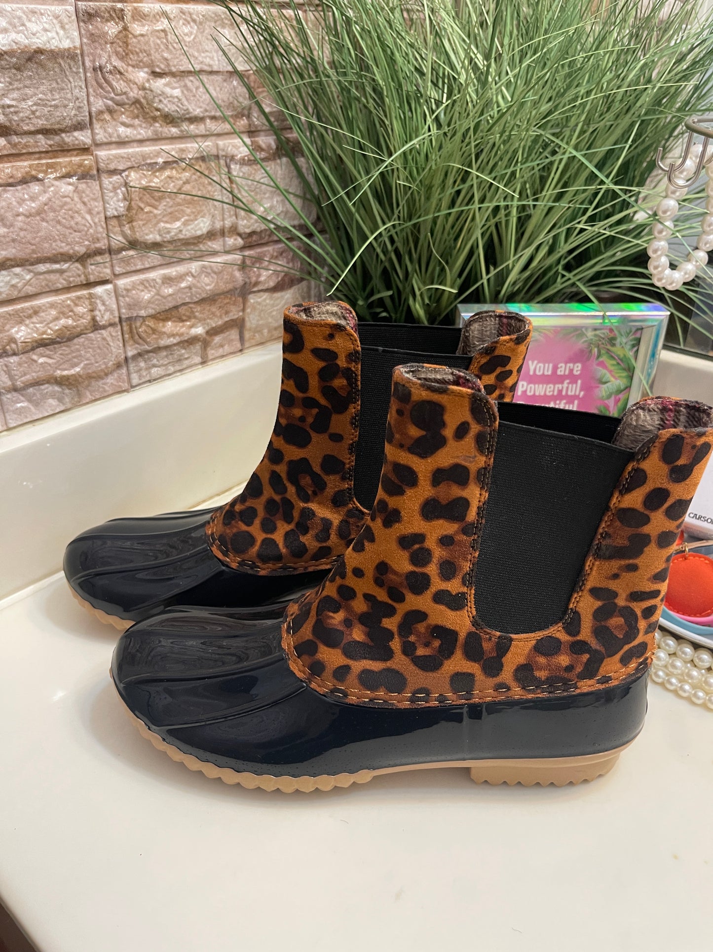 ZBY Brown Print Rainboots Women sz 9.5