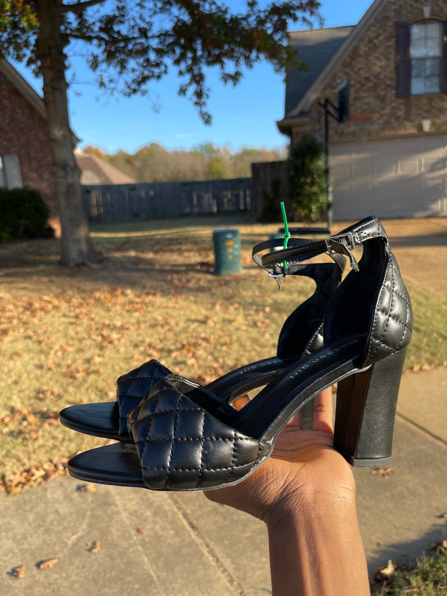 Madden girl black heels women sz 9