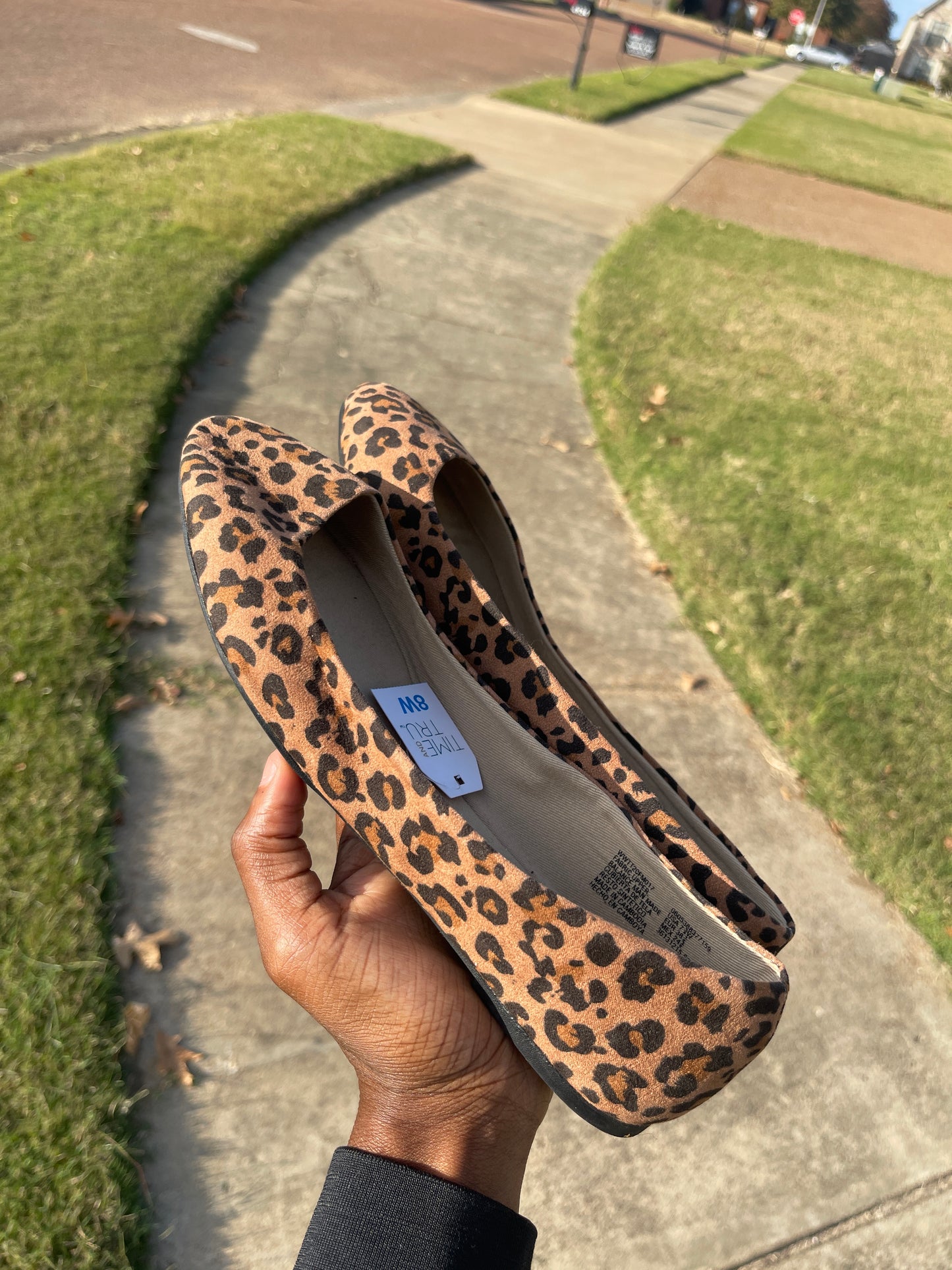 NEW time & tru brown animal print flats women sz 8