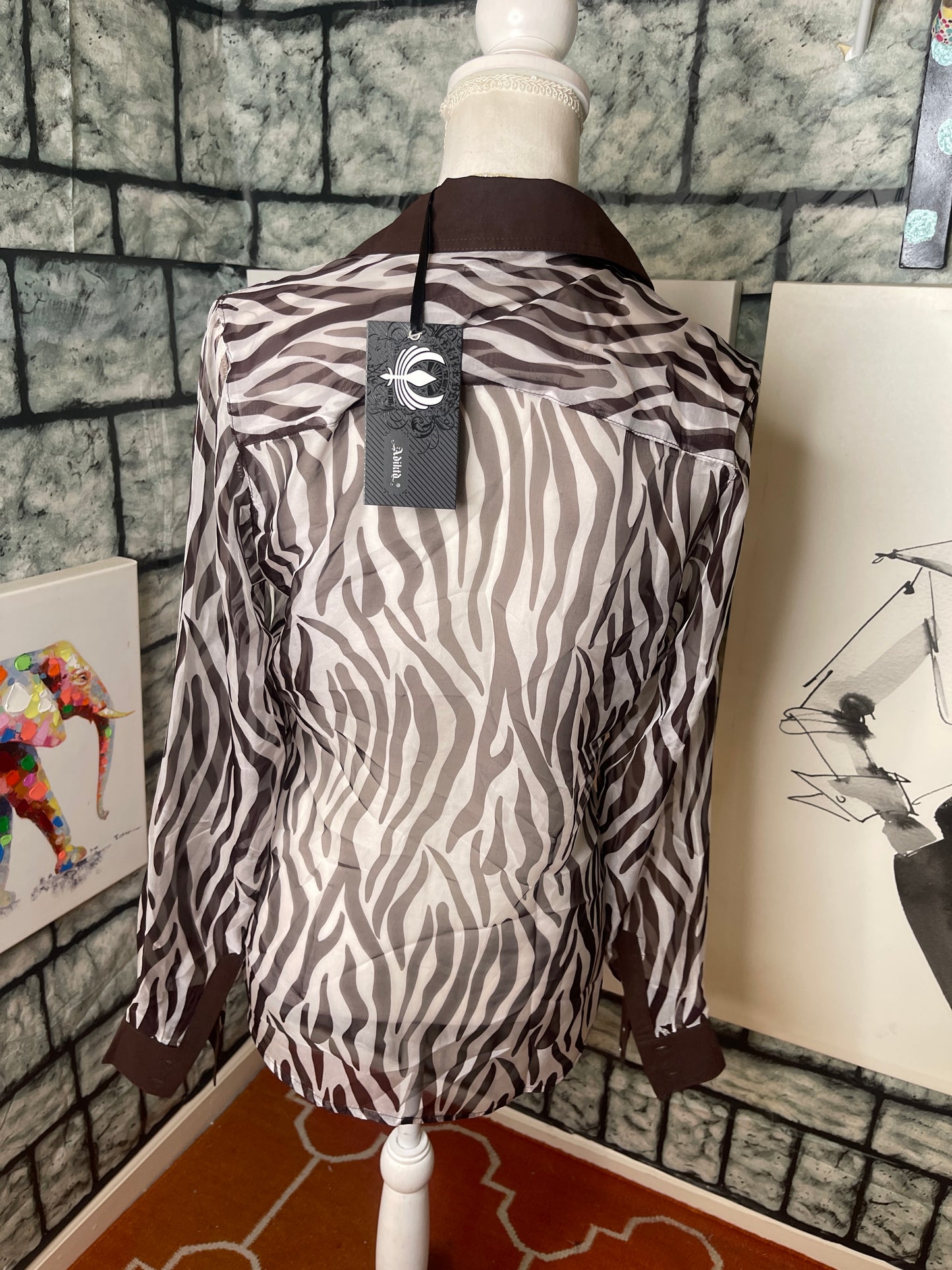 NEW Adiktd Brown White Button Blouse Women sz Medium