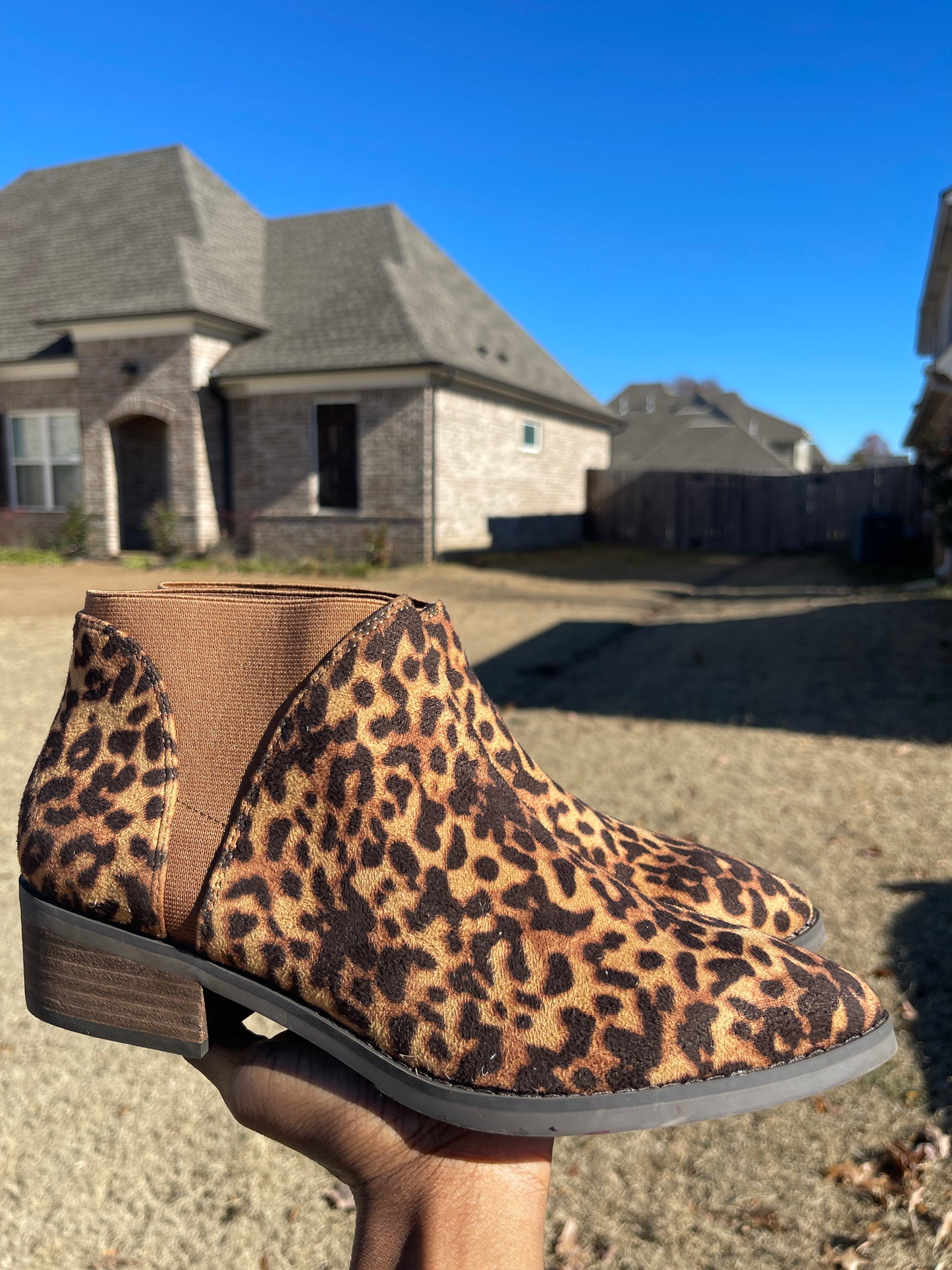 Coconuts Brown Animal Print Booties Women sz 8