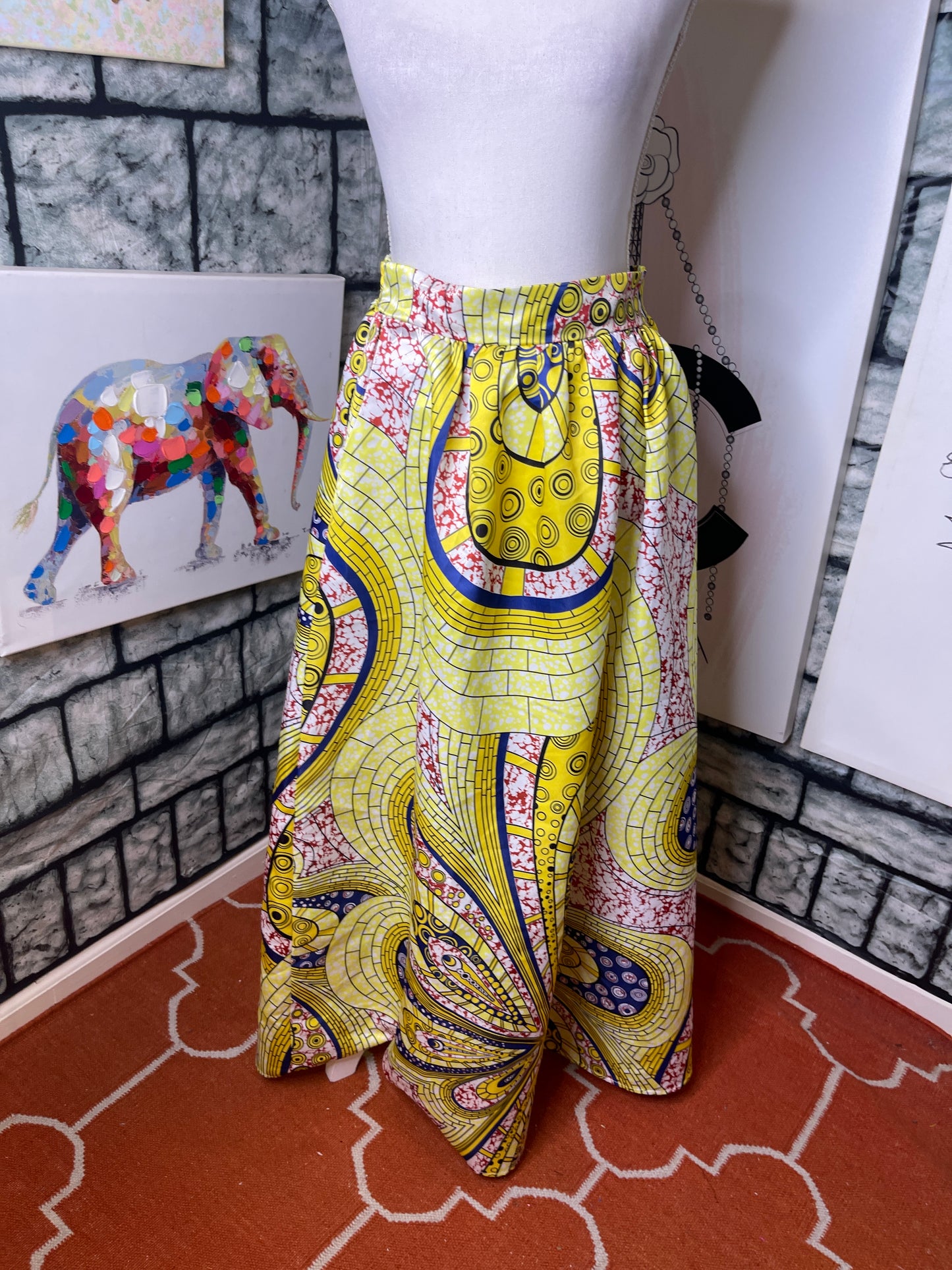 Yellow Blue Print Skirt Women sz Medium