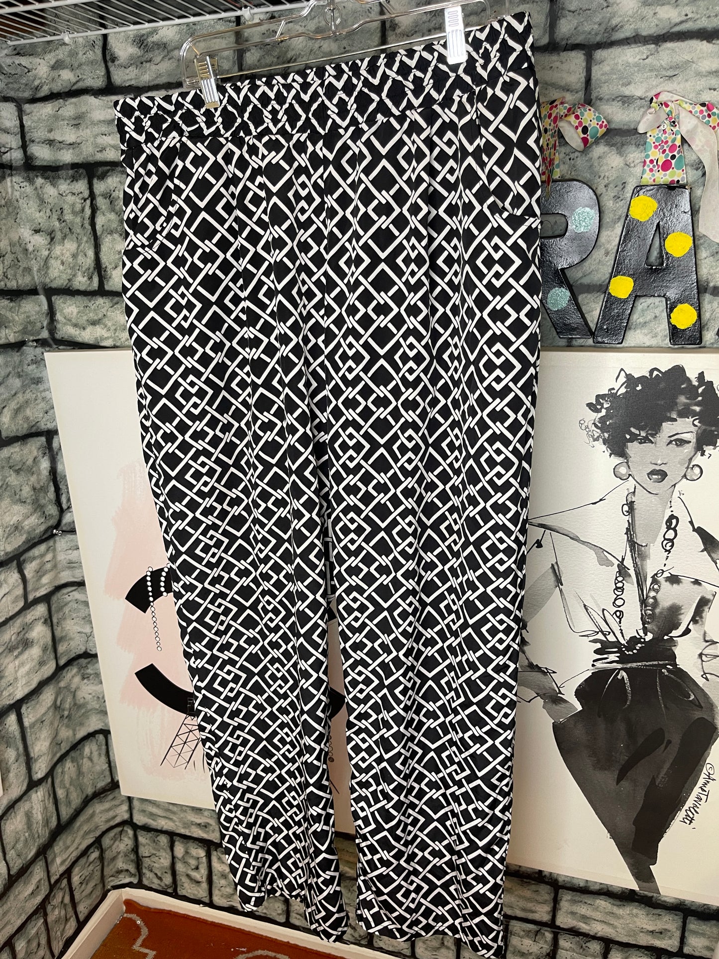 Cato Black White Pants Women sz 18/20