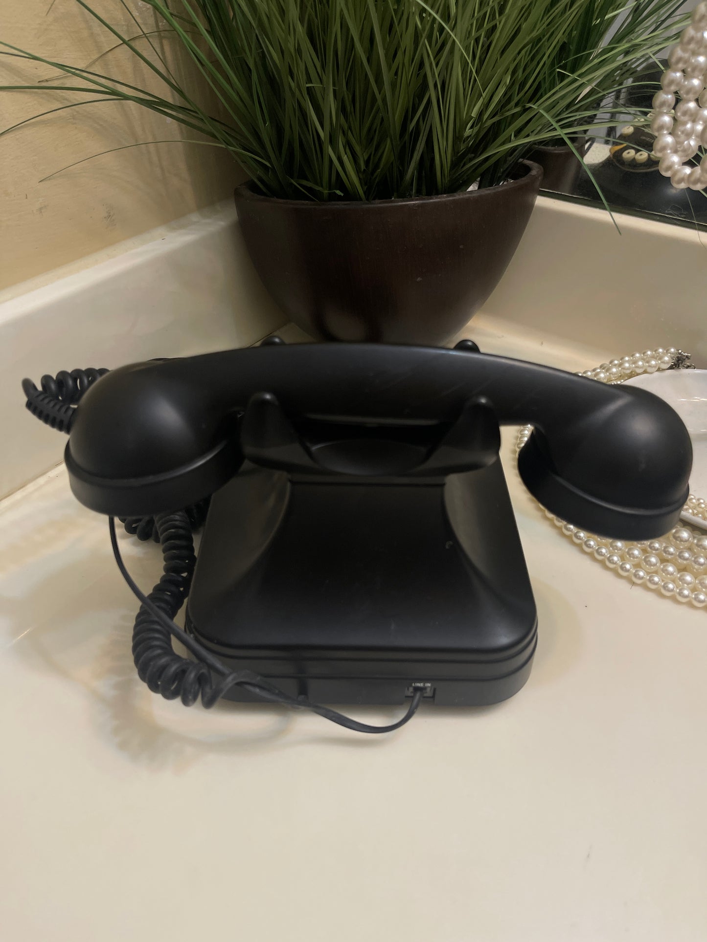 Pottery Barn Accents Retro phone
