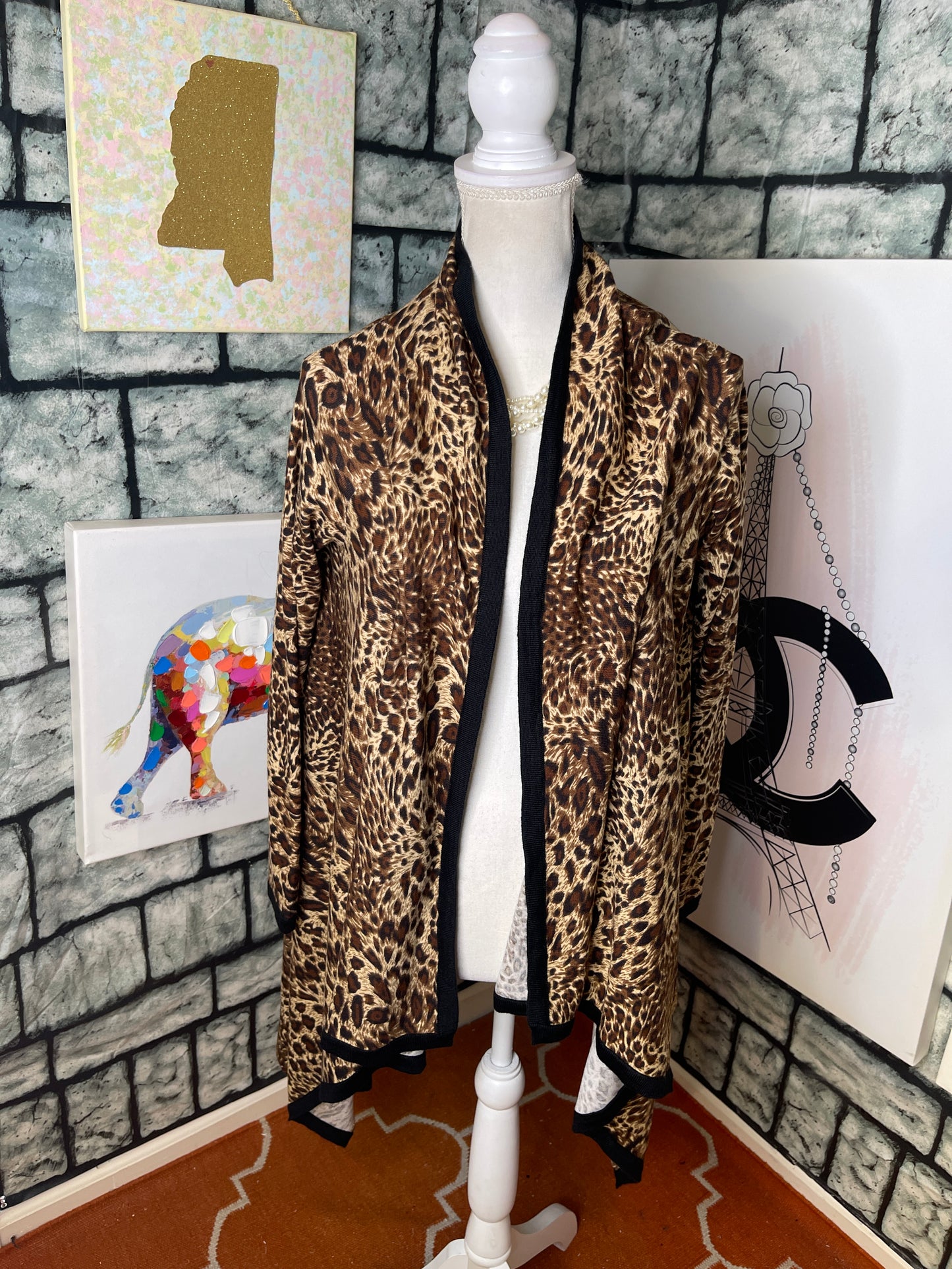 NEW BCBG Maxazria Brown and Black Cheetah Print Coverup Women Sz Large
