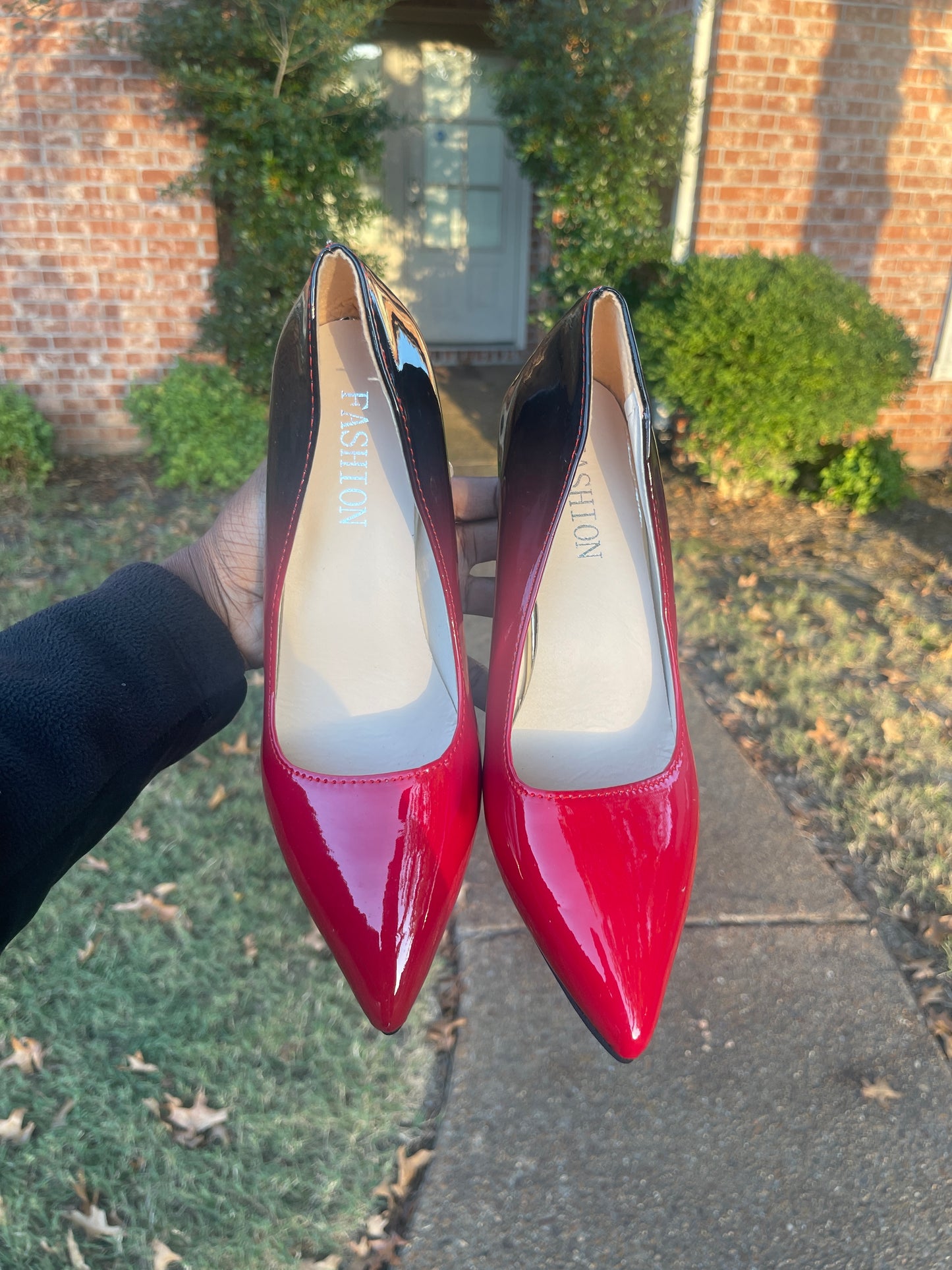 NEW red black heels women sz 8