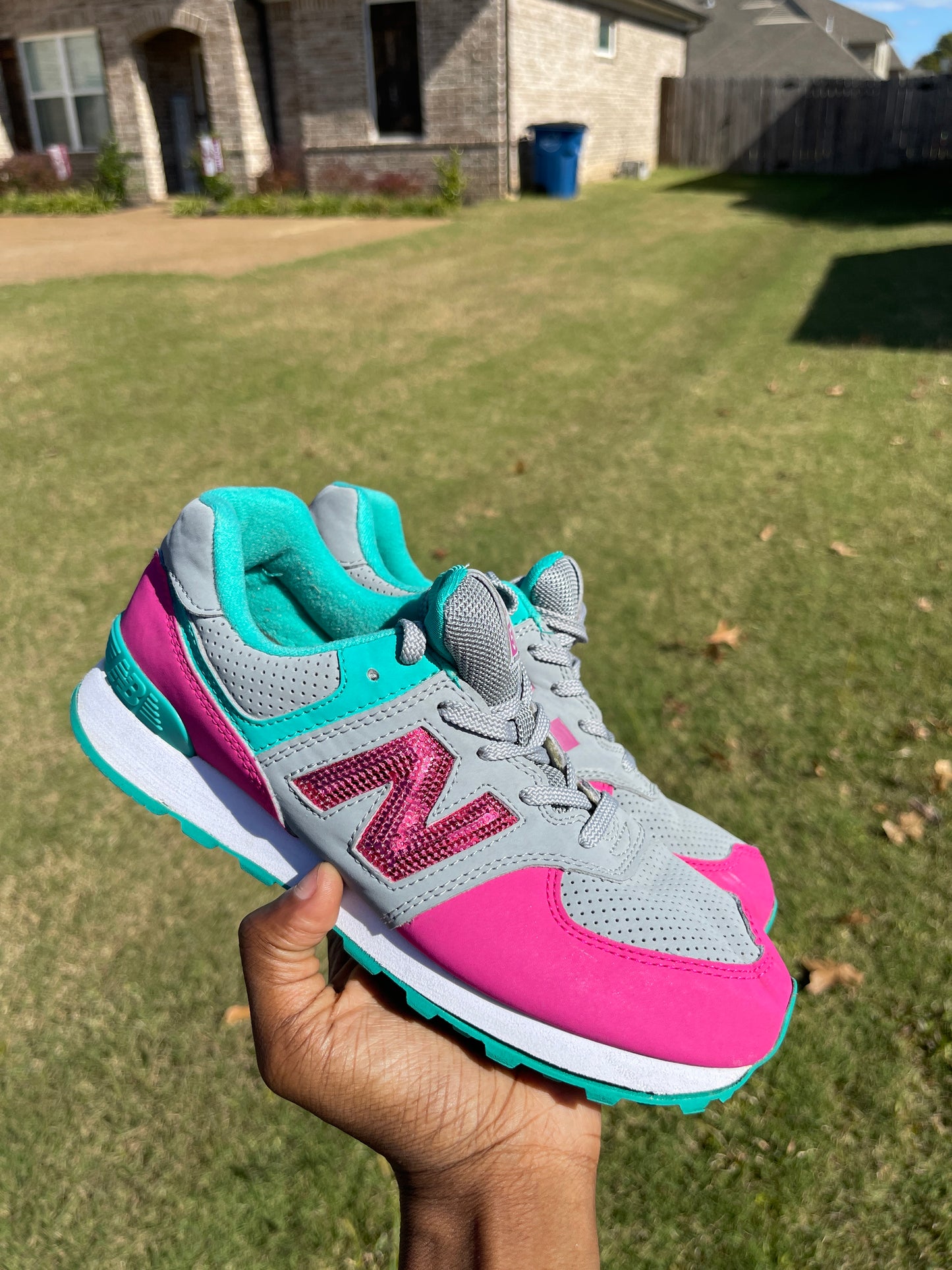 New balance pink green girls sz 4