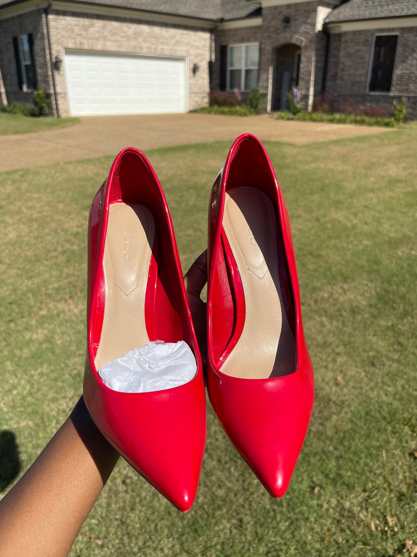 Aldo red heels women sz 8