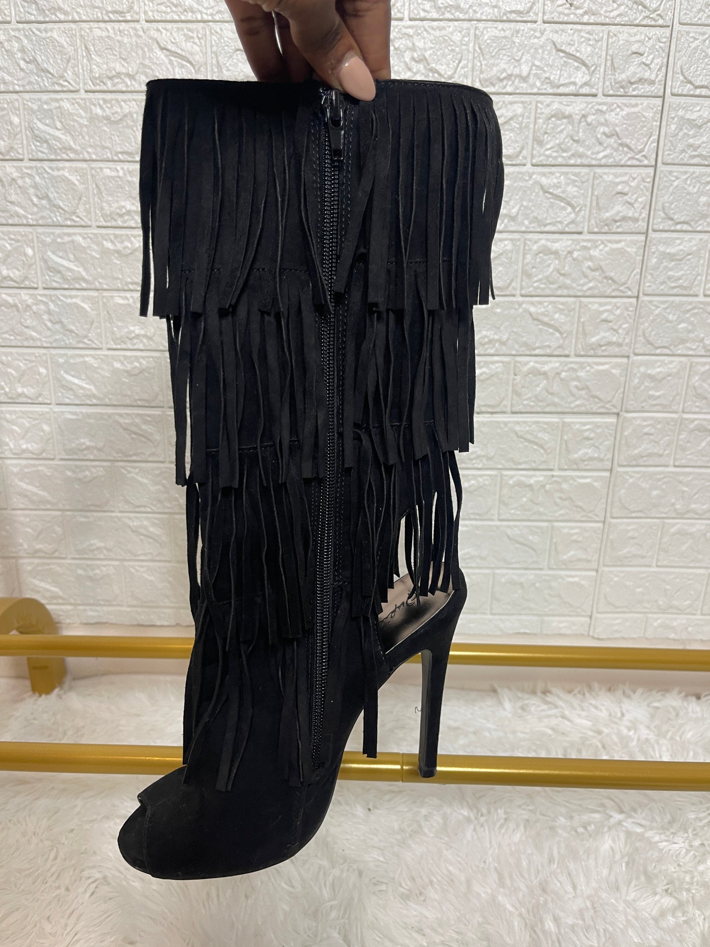 Qupid black fringe tall heels women sz 7