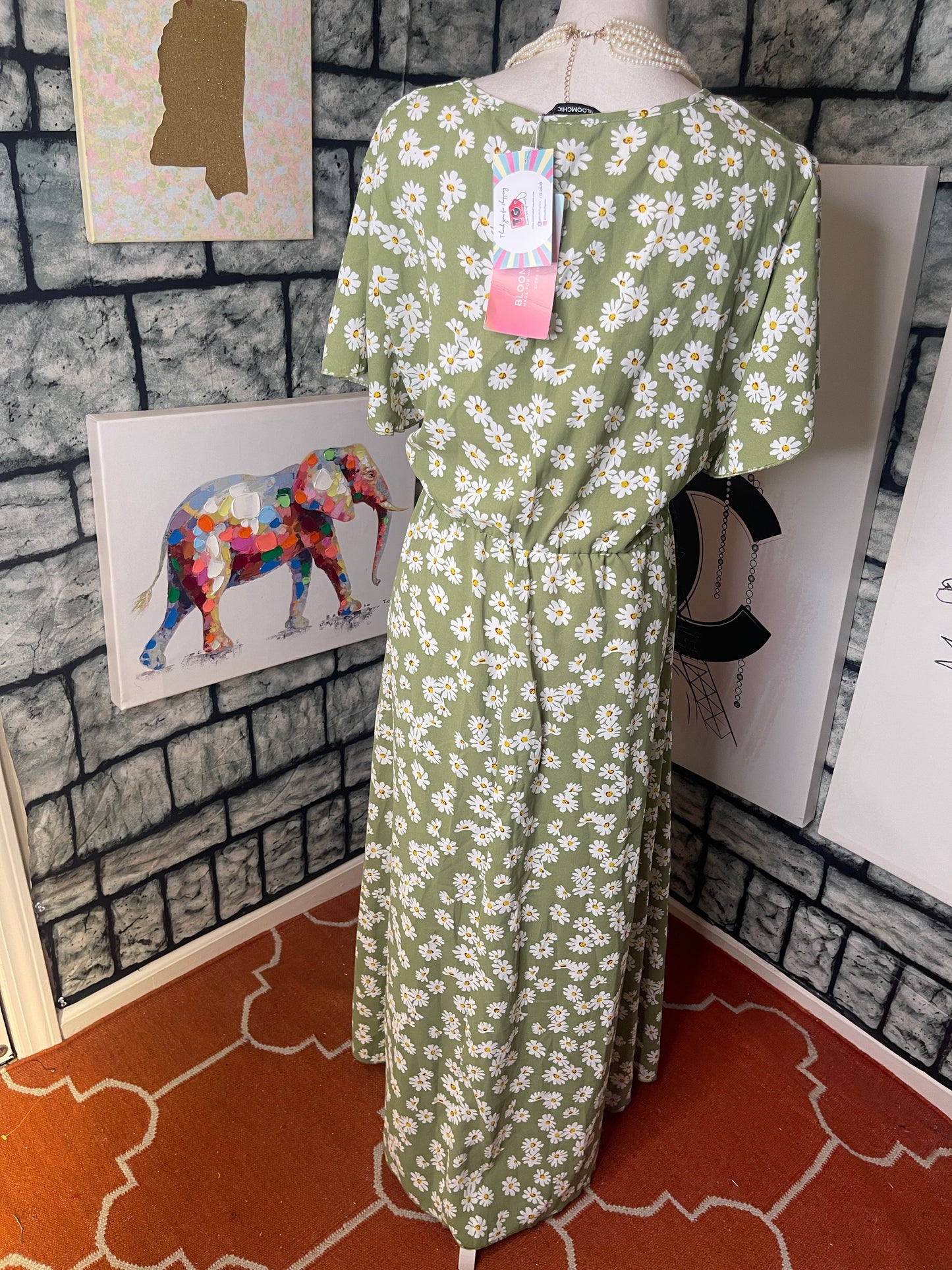 NEW Bloomchic Green Floral blouse Women sz 18