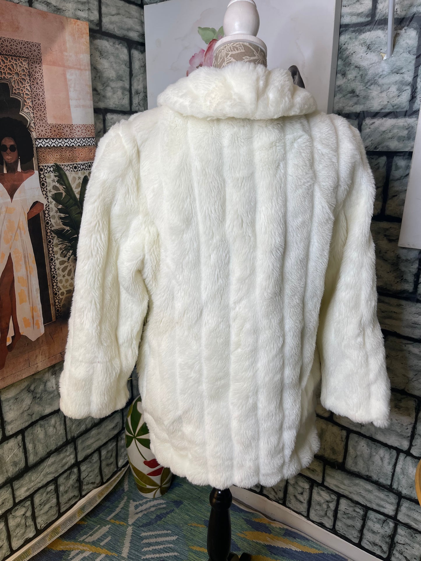 Syphony White Fur Coat Women sz Small