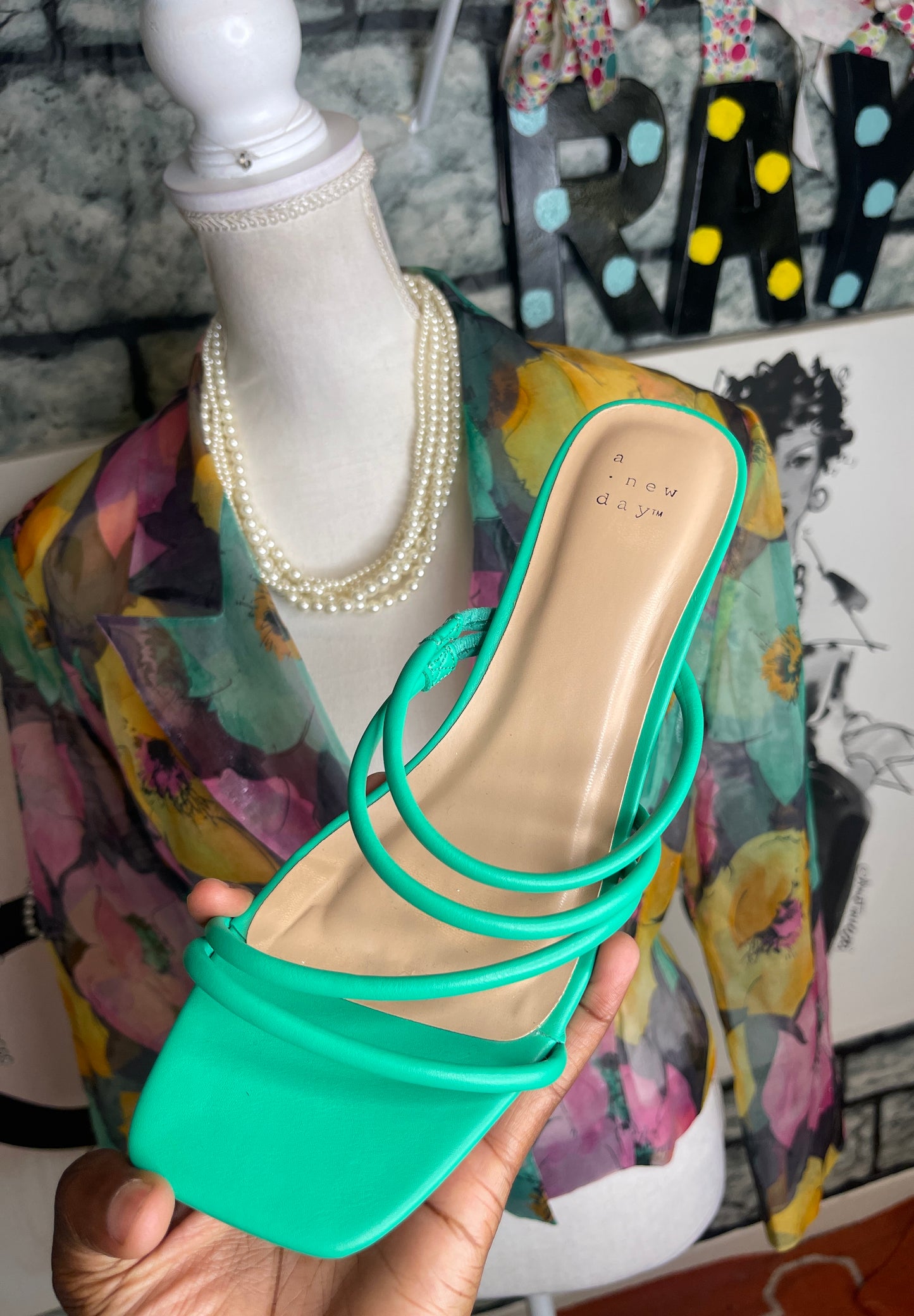 A new day green low heels women sz 9