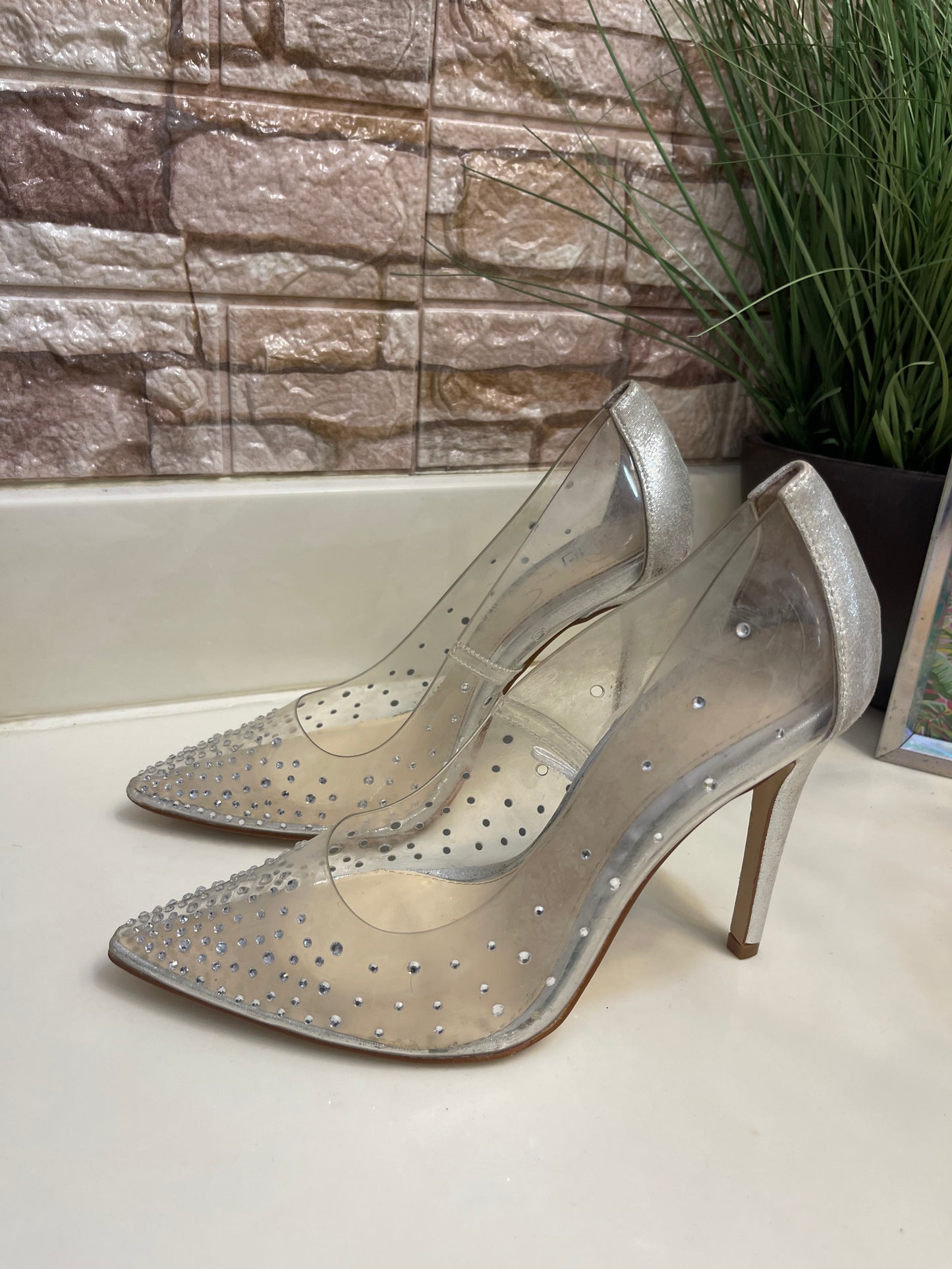 Jessica Simpson Clear Silver Heels Women sz 7.5