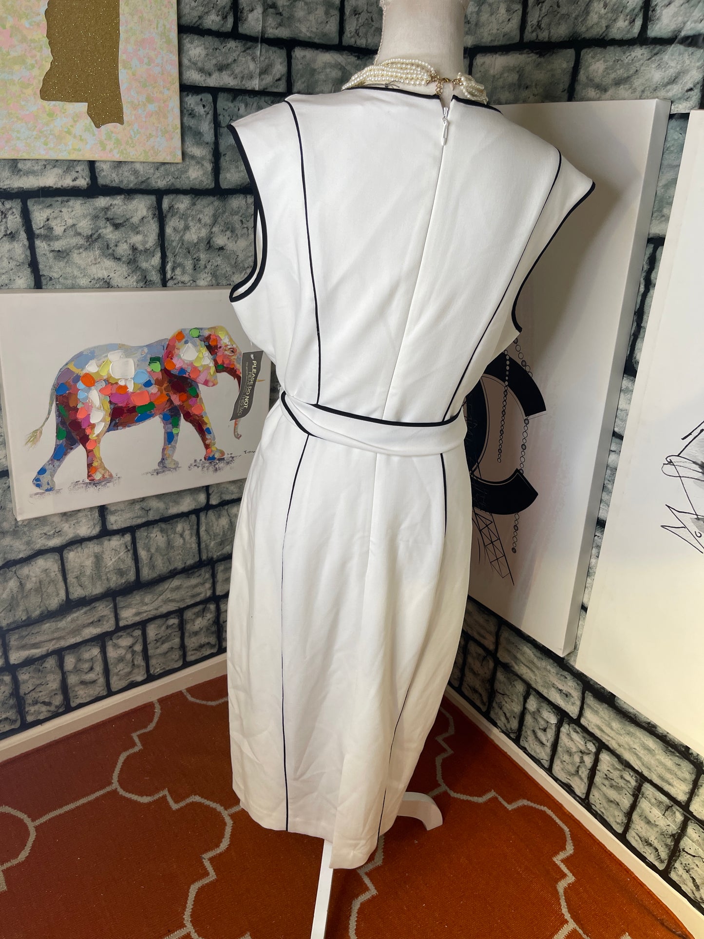 NEW Eva Mendes NYC White Black Dress Women sz 14