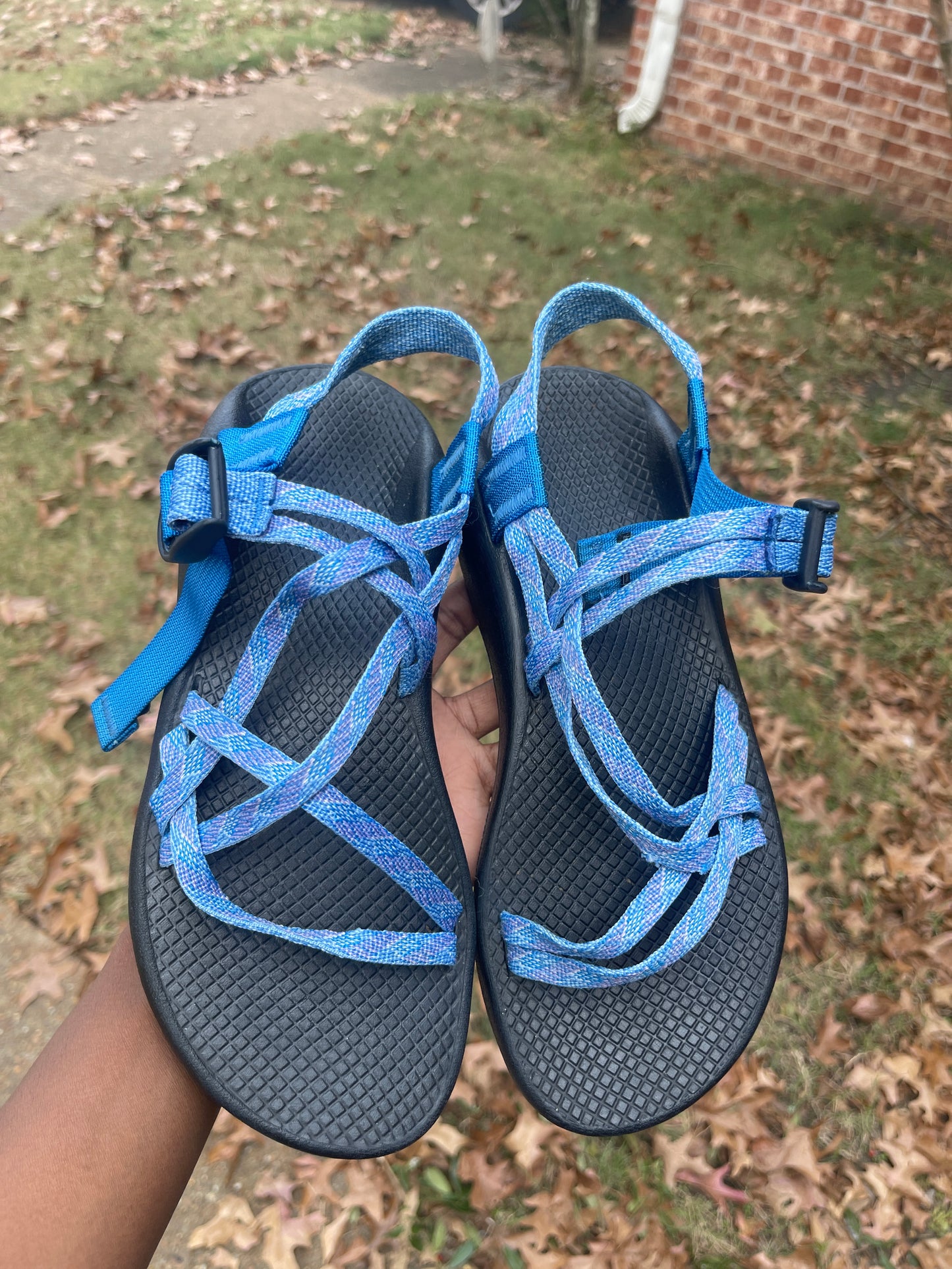 Chaco blue sandals women sz 8