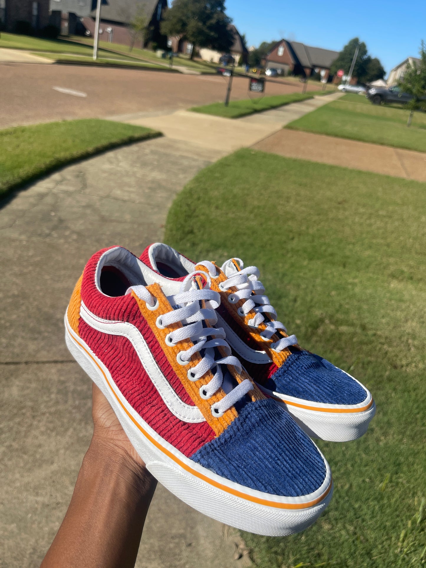 Vans Red Blue Yellow Men sz 7 Women sz 8.5