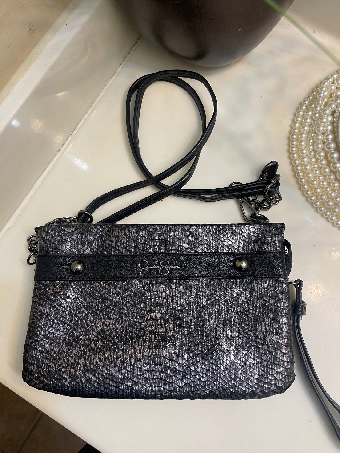 Jessica Simpson black silver crossbody