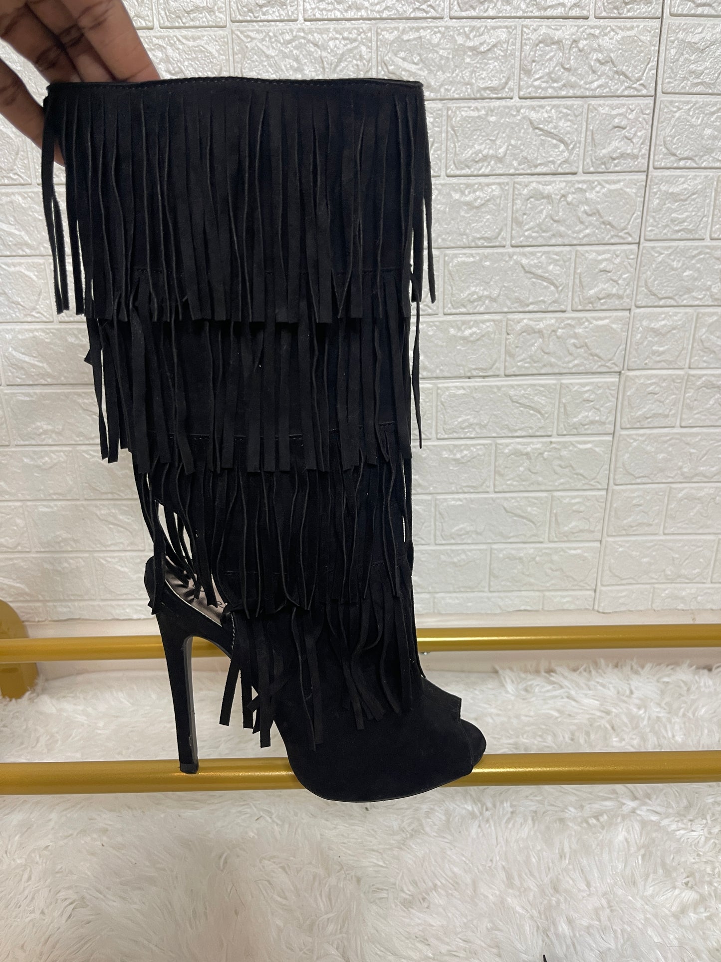 Qupid black fringe tall heels women sz 7