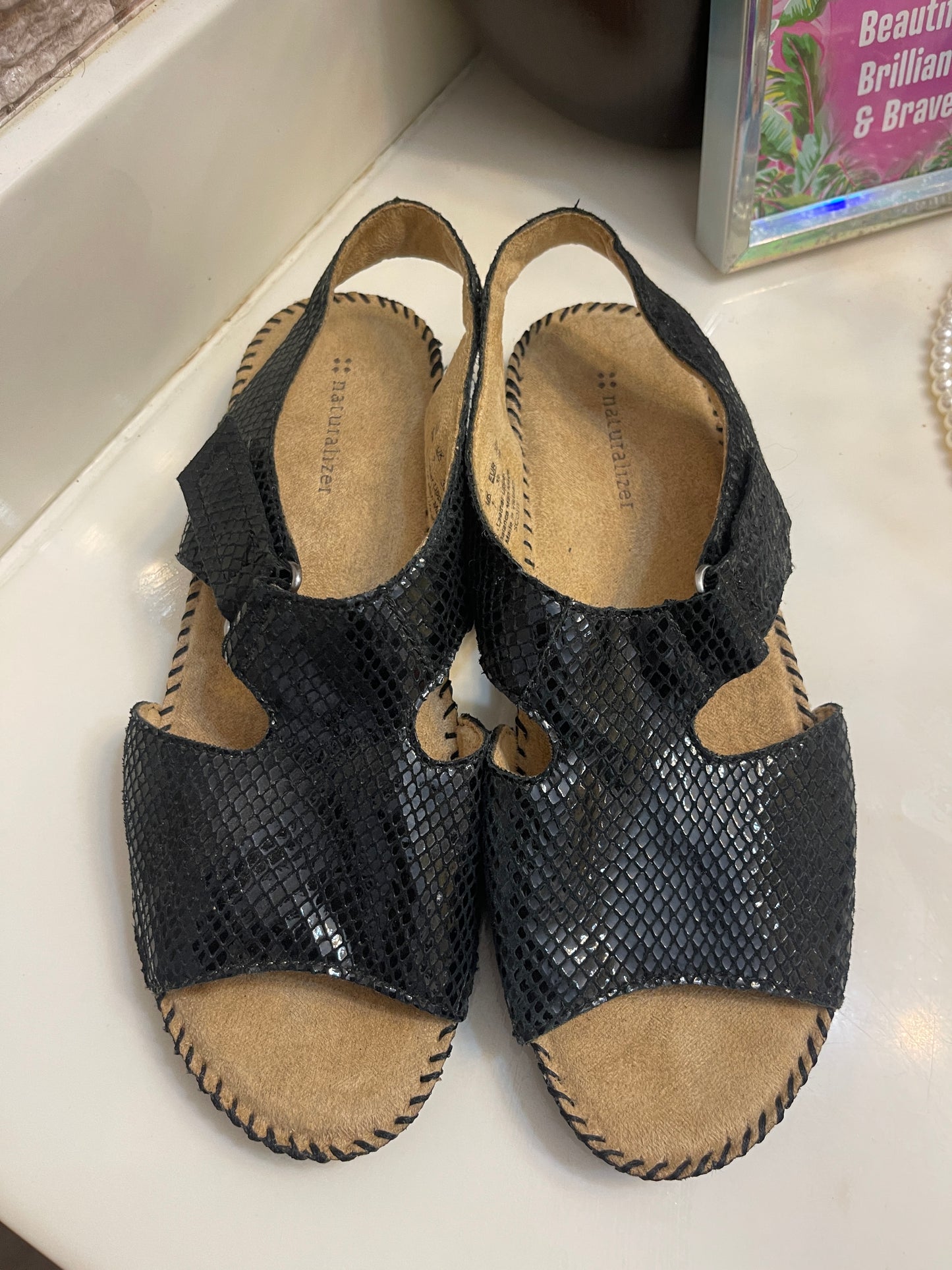 Naturalizer Black Sandals Women sz 9