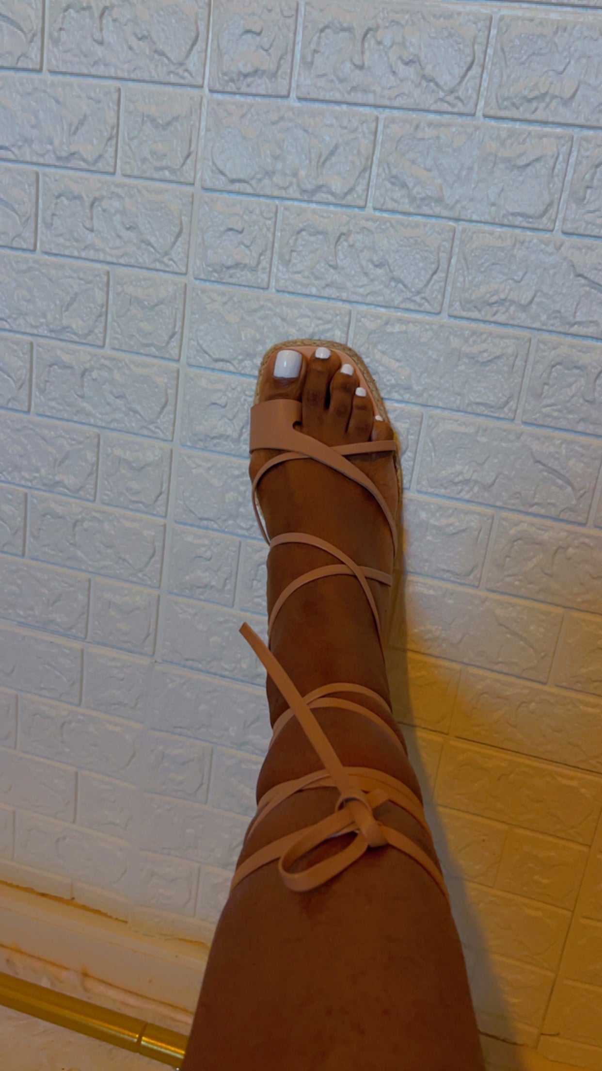 Dolce Vita Tan Sandals Women sz 8.5