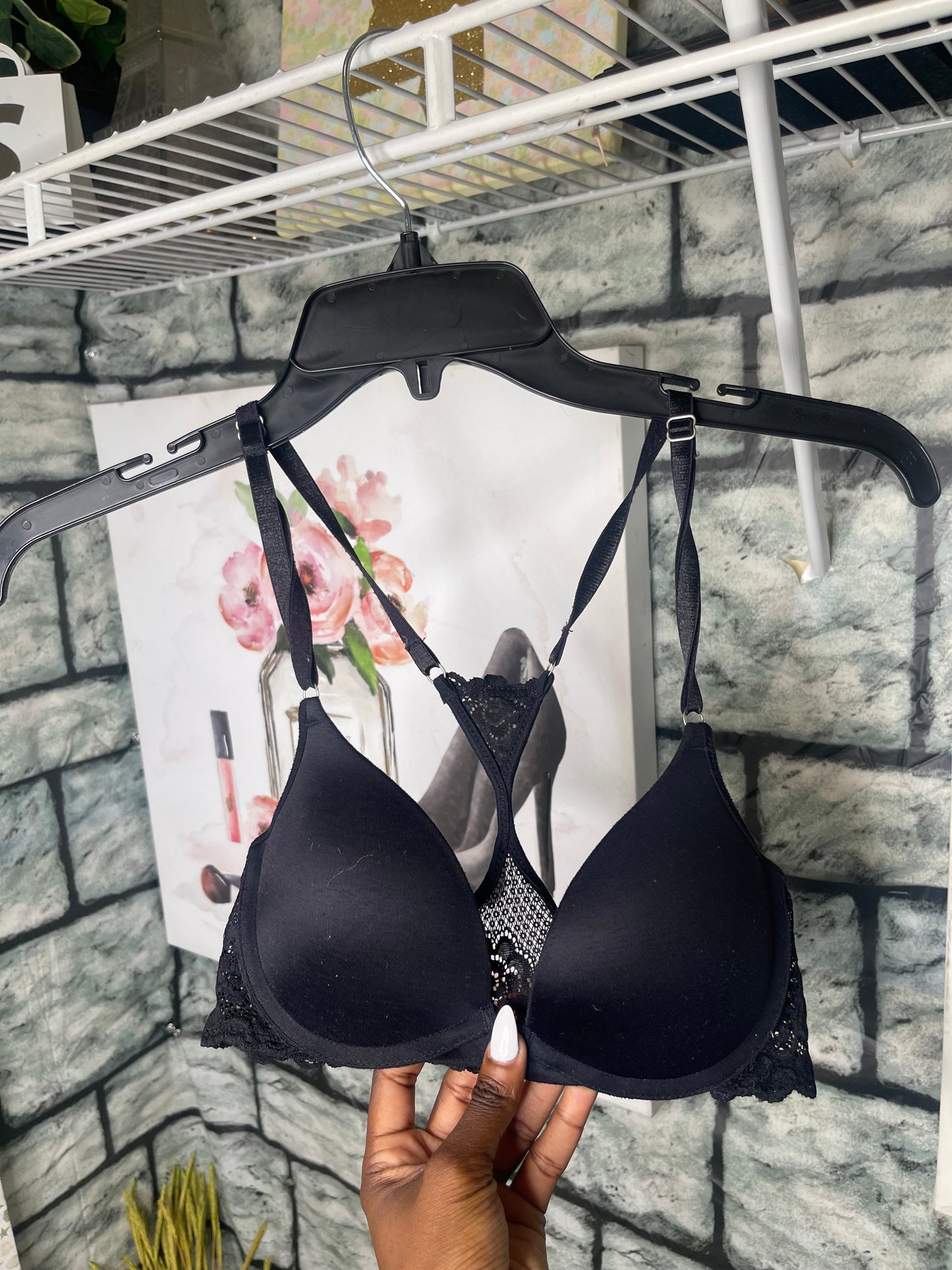 Maidenform black bra Women sz 34A