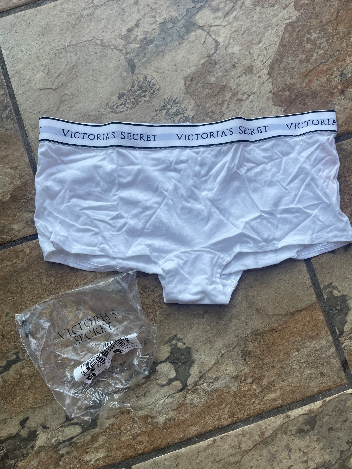 NEW Victoria secret underwear white women sz Large