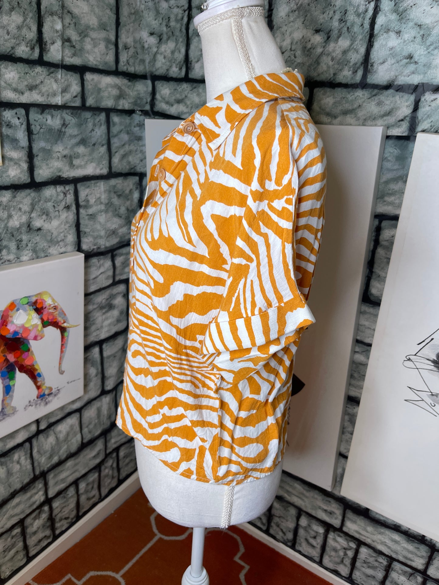 MinkPink Orange and White Crop w/Buttons Women Sz XS