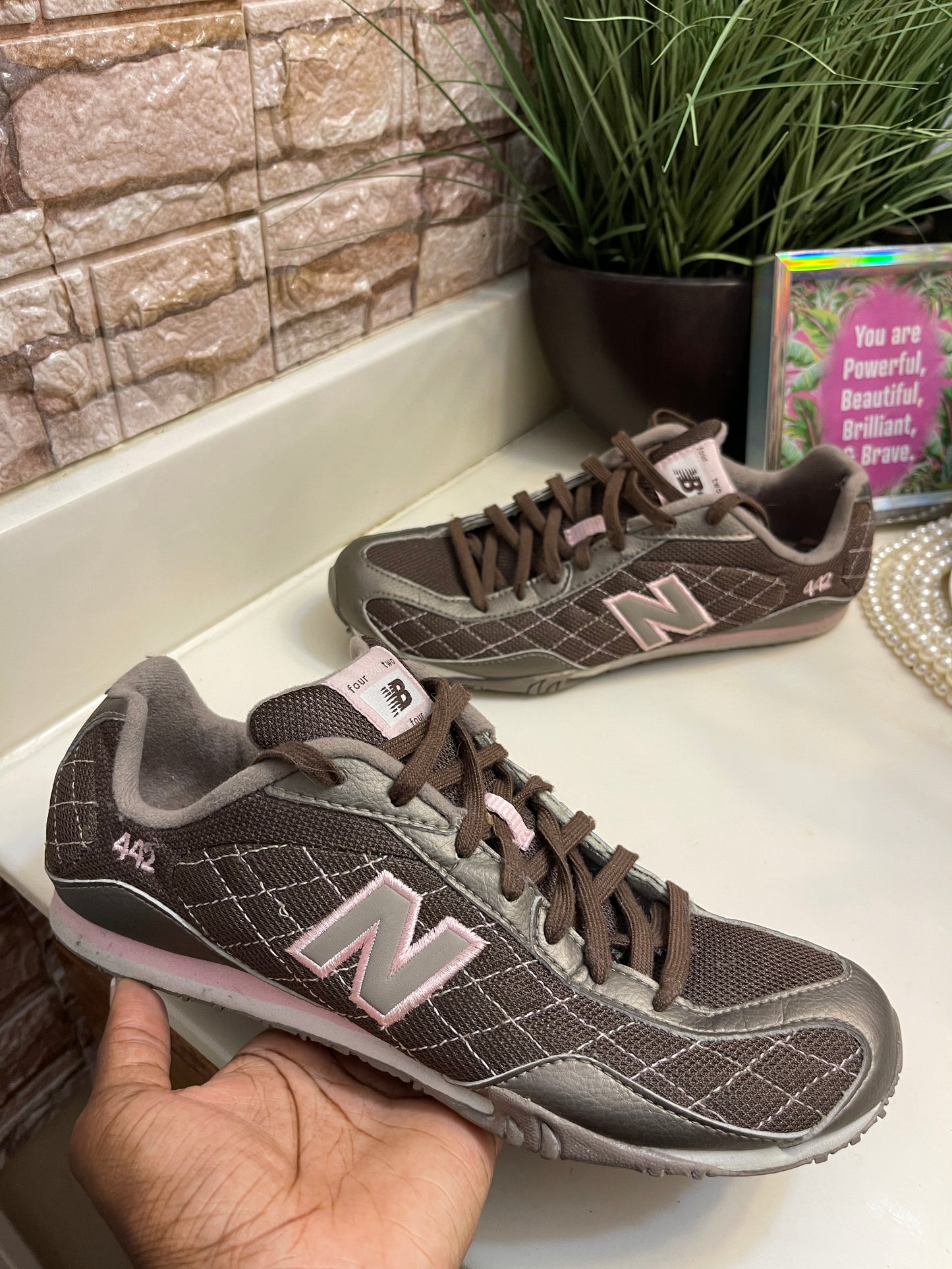 New Balance Brown Pink Sneakers Women sz 10