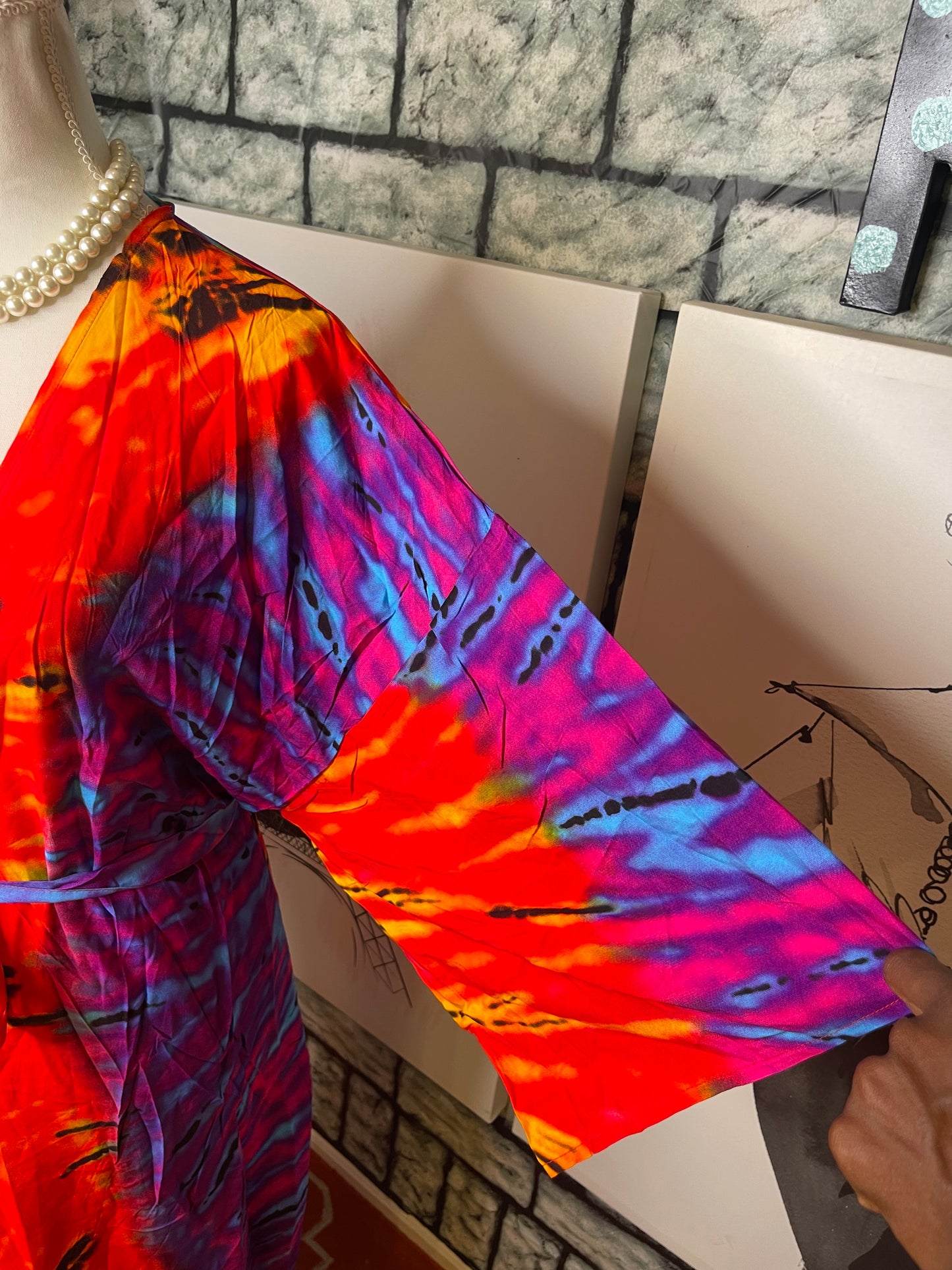 Colorful Duster / Cover Women sz One Size (would say fits up to Large)