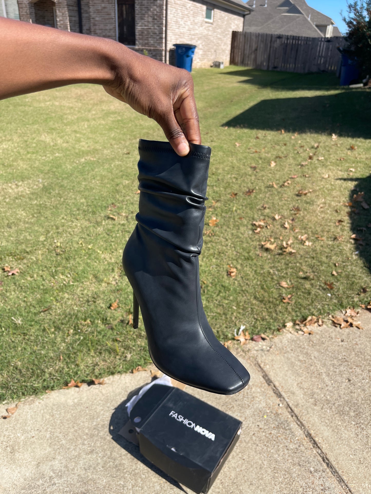NEW Fashion Nova black heels women sz 8.5