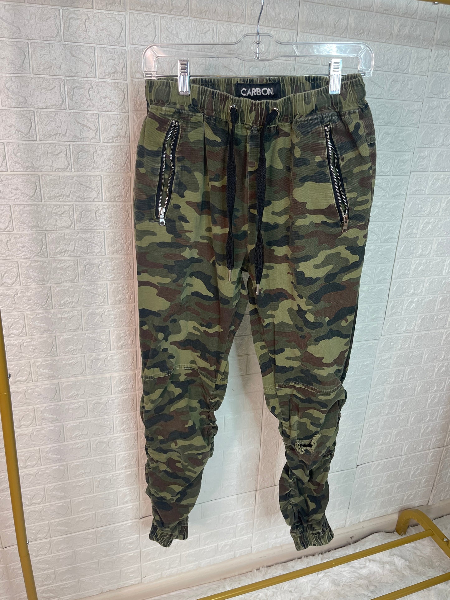 Carbon Green Camo Jeans Women sz Medium