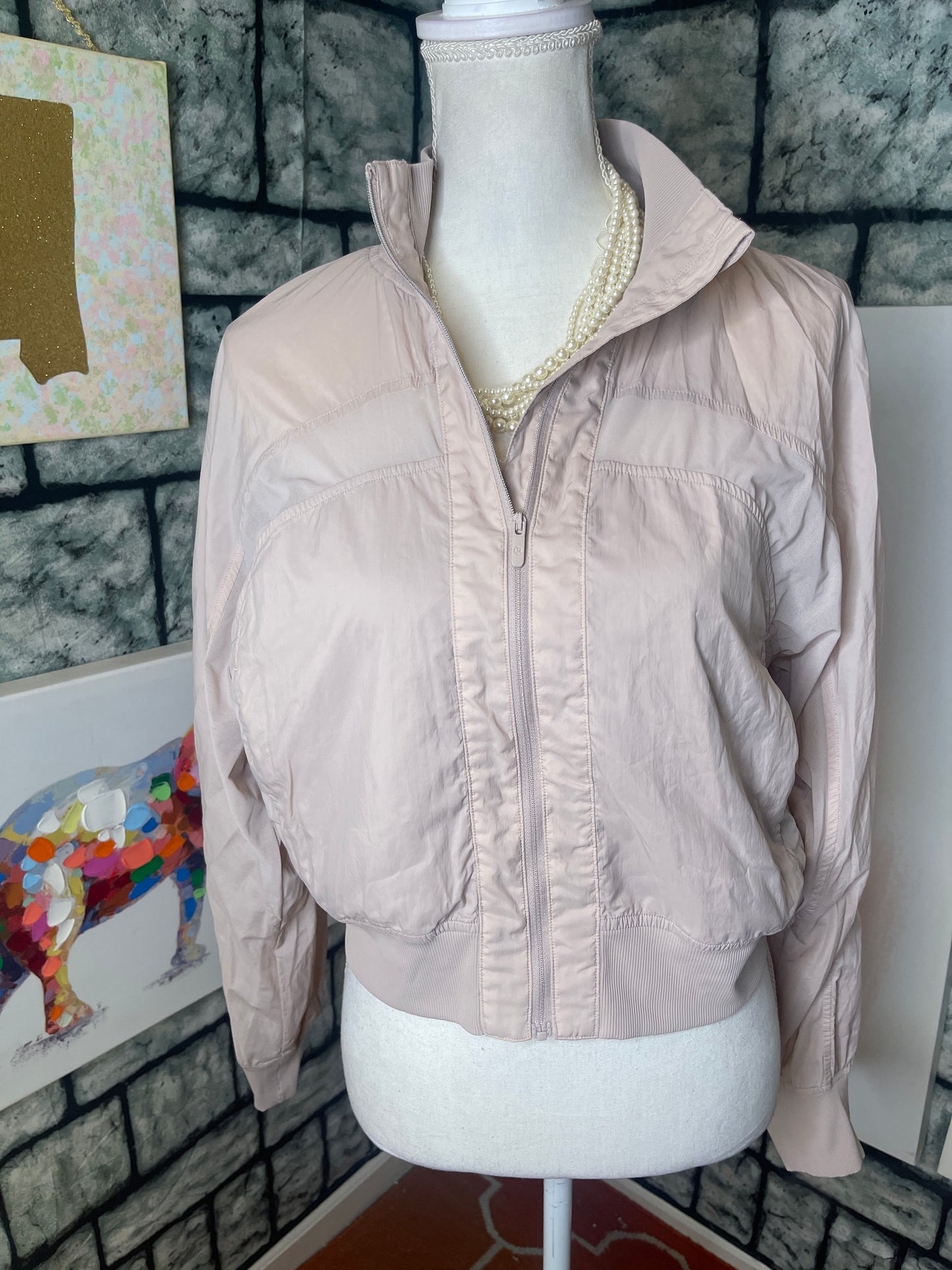 Lululemon Purple Jacket Women sz 6