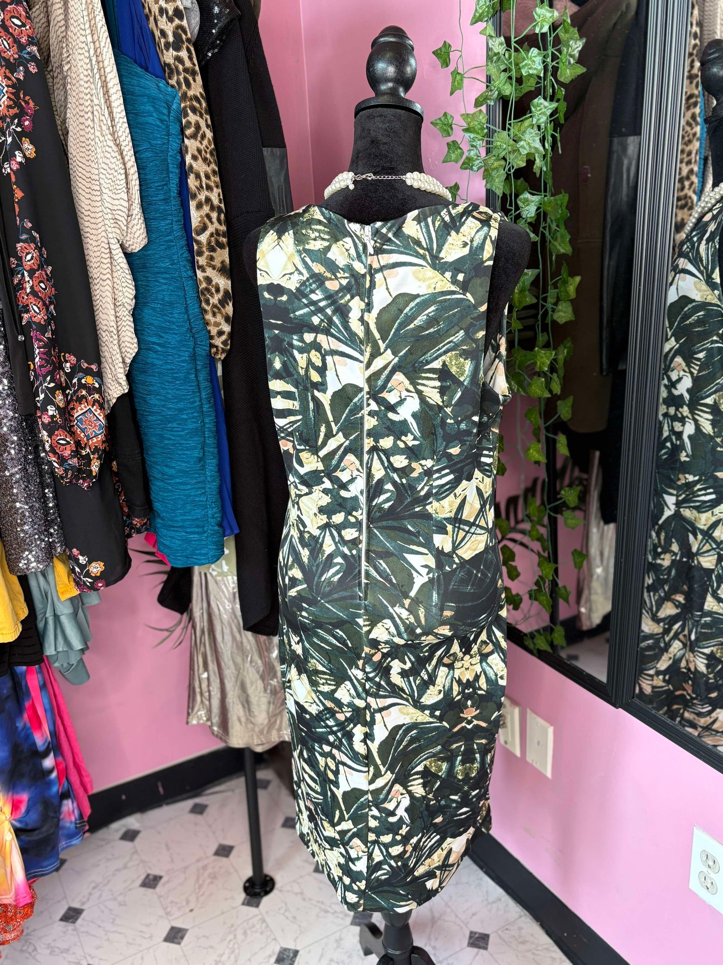 H&M Green Print Dress Women sz Medium