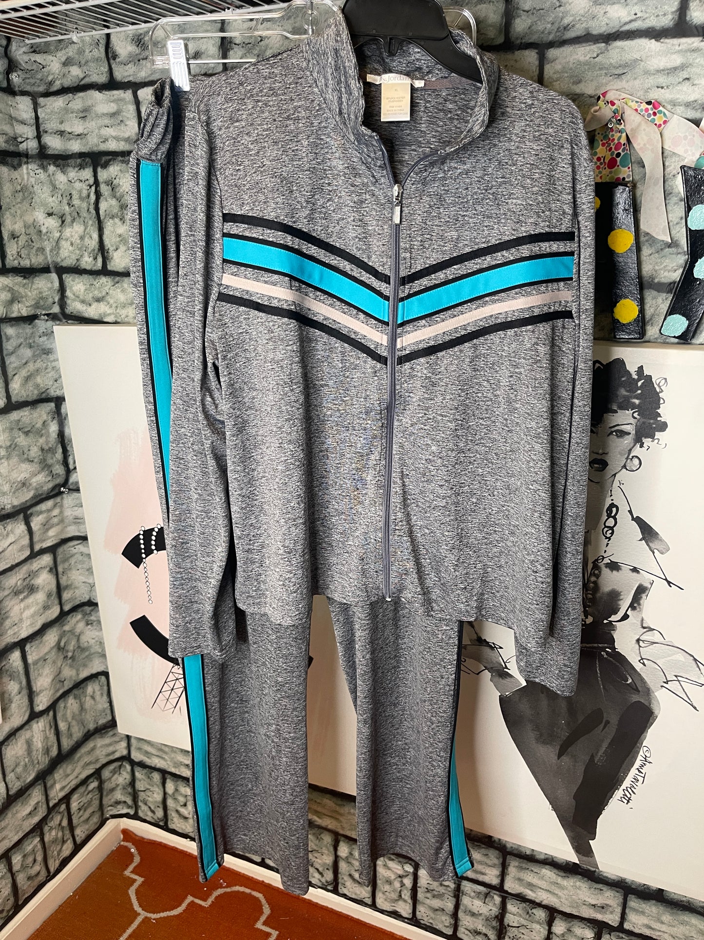 K Jordan Gray 2 piece Pants Set Women sz XL