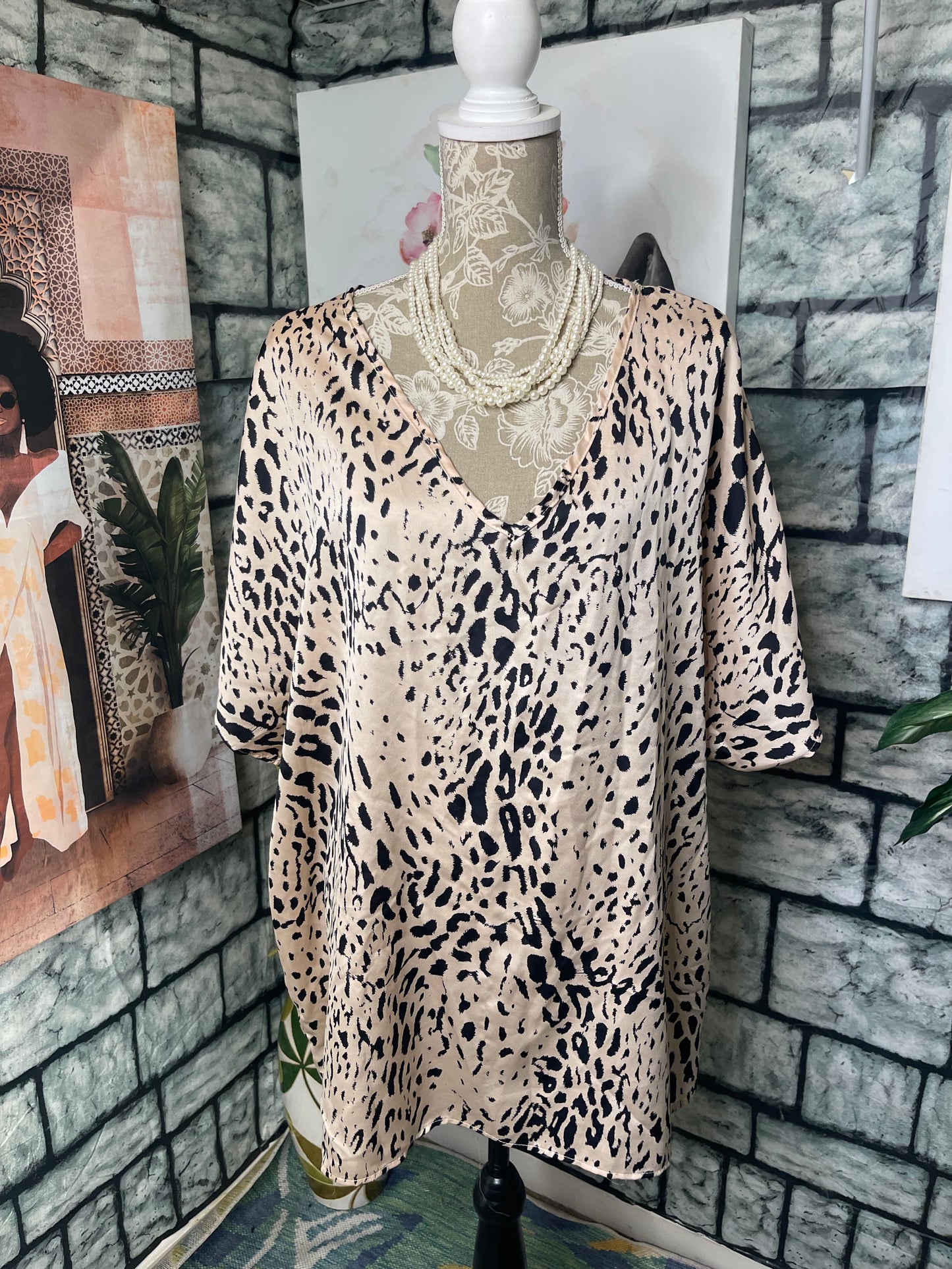 Entro Beige Black Print Blouse Women sz 2XL