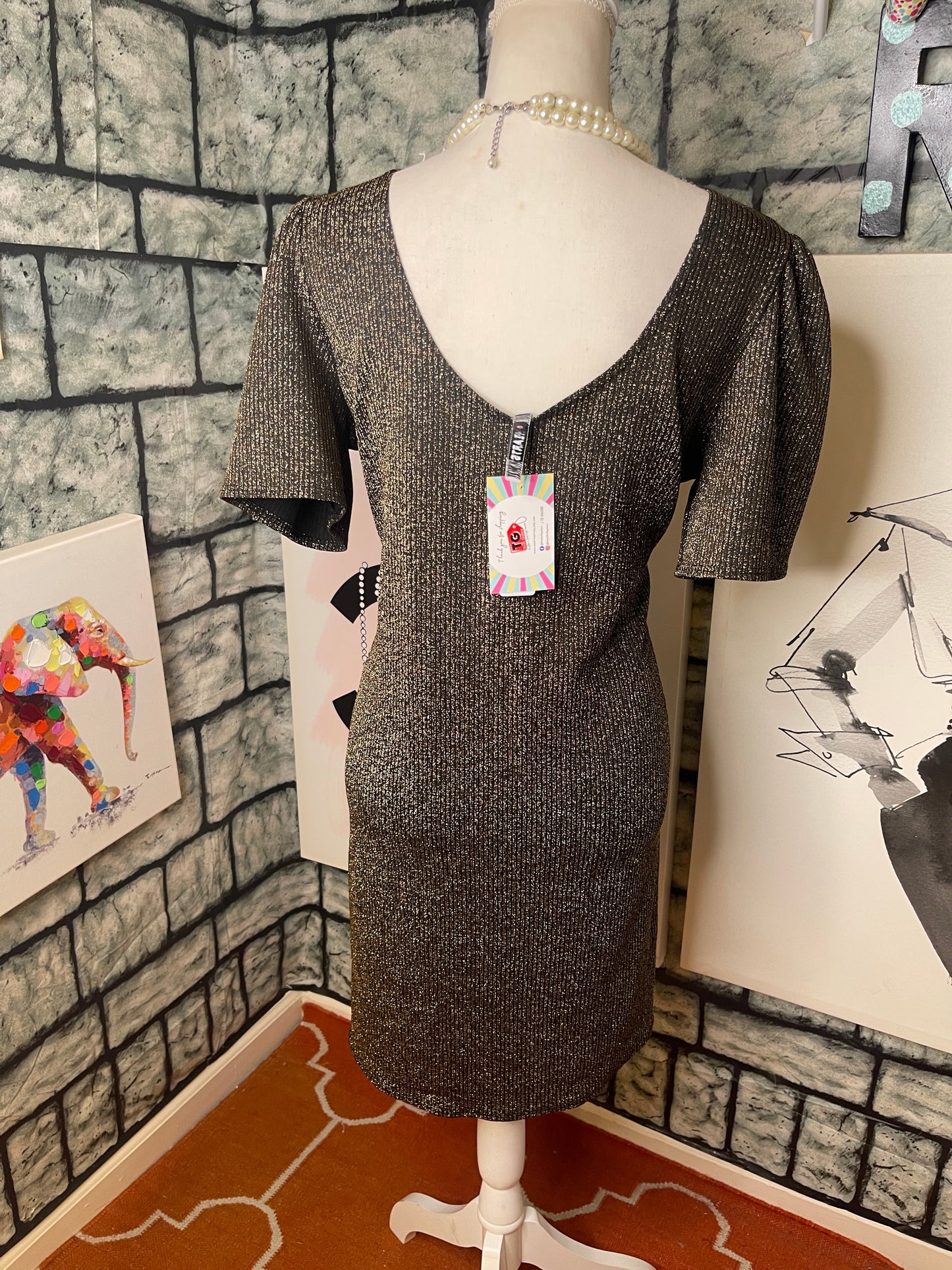 2 Hearts Gold Black Dress Women sz Large