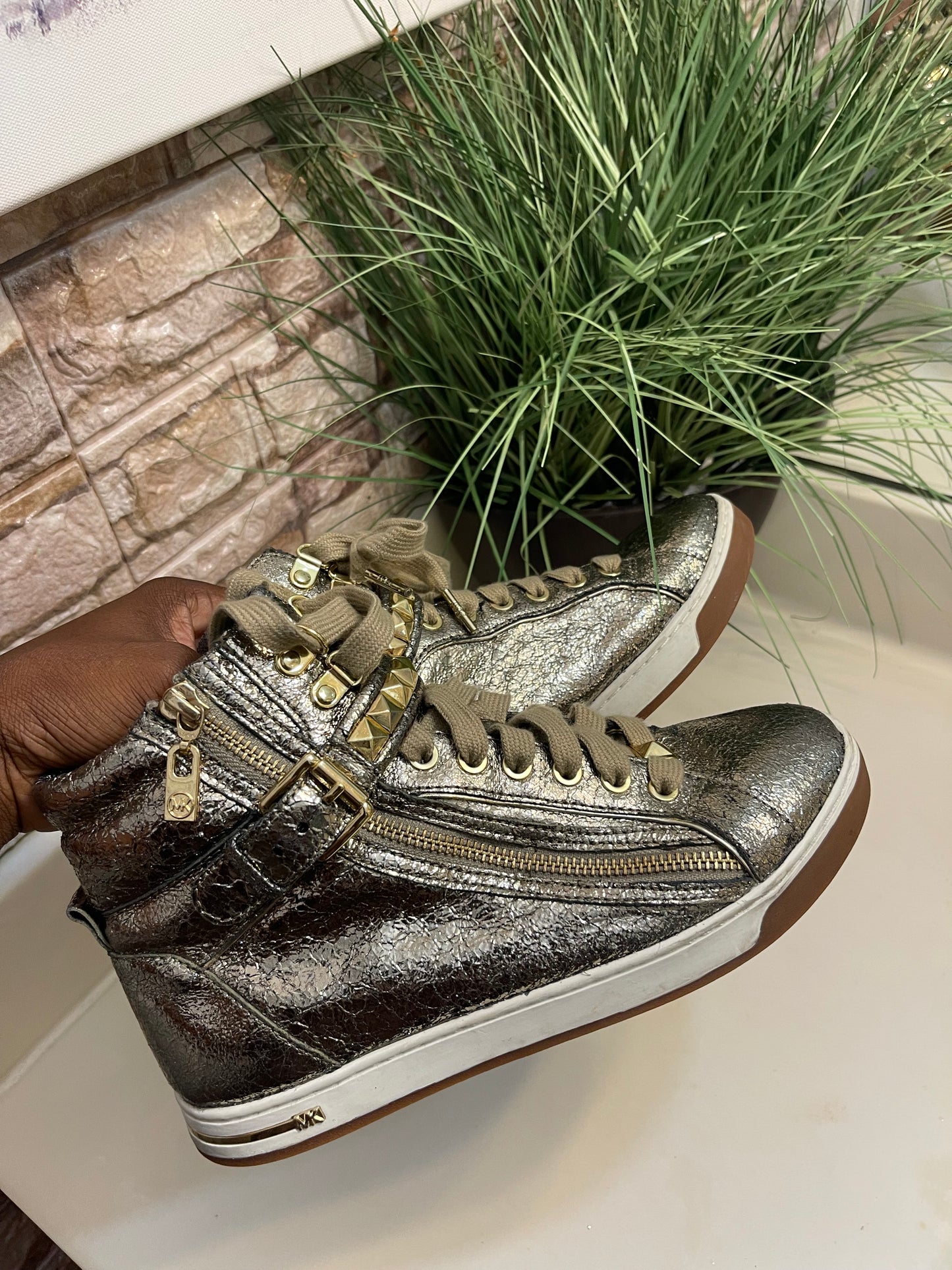 Michael Kors Gold Sneakers Women sz 7