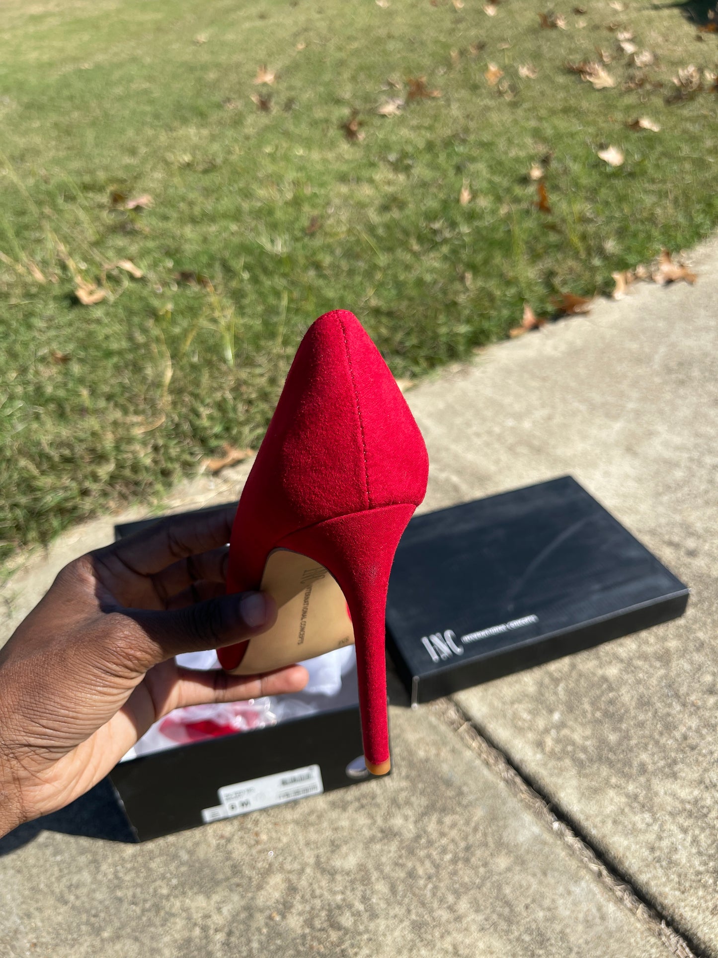 NEW Inc red heels women sz 8